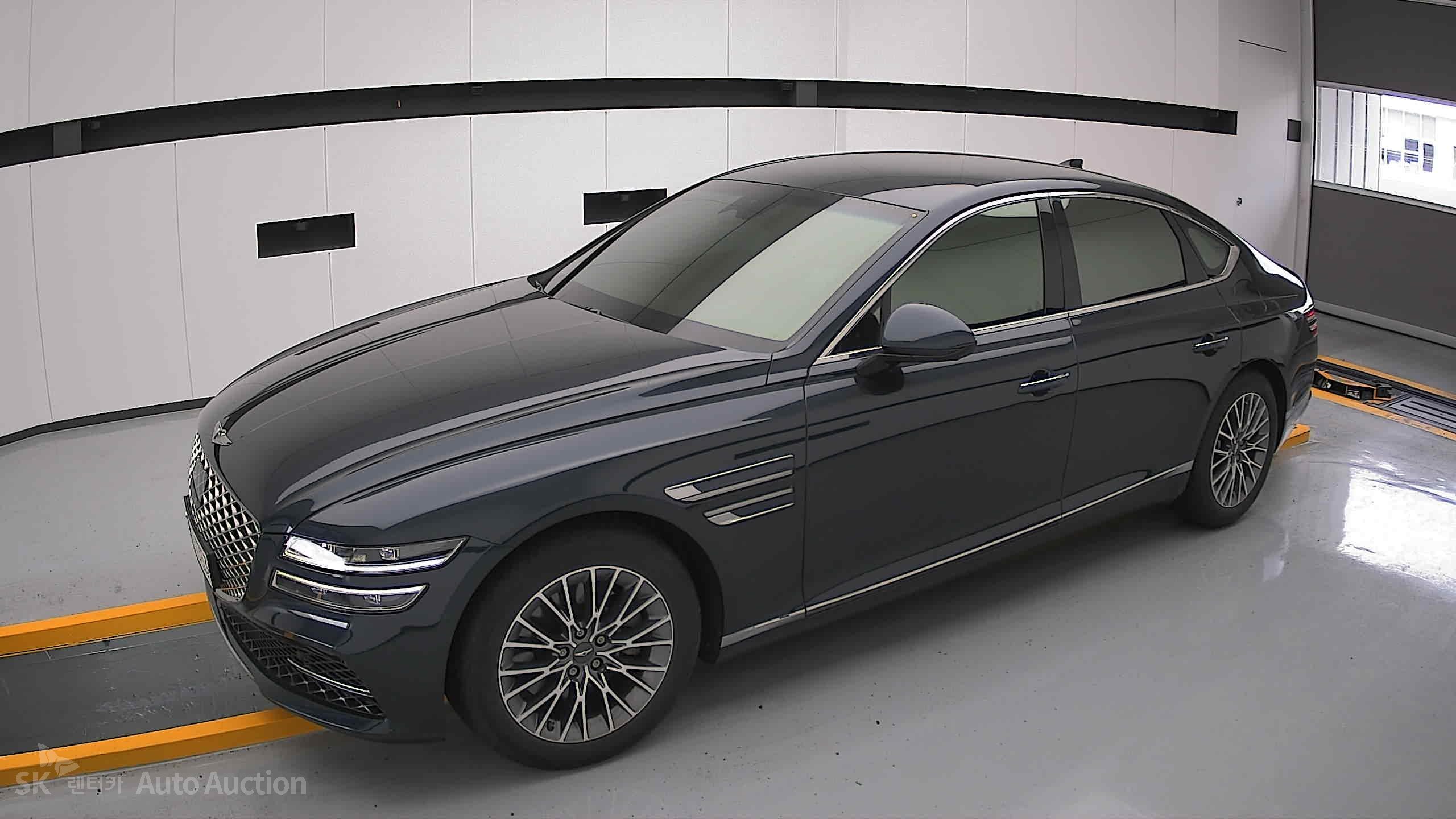 2022 - genesis g80