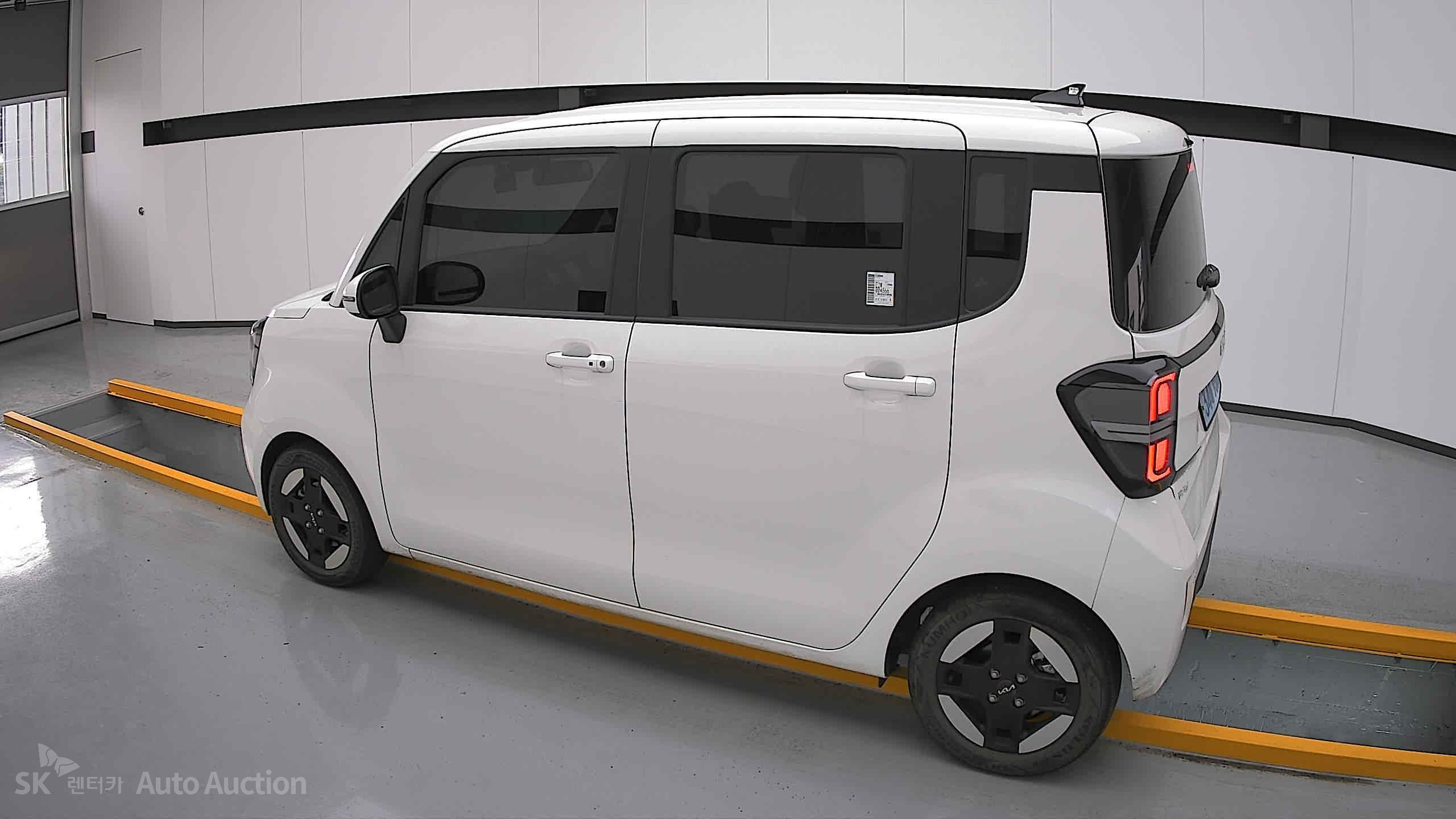 2024 - kia ray