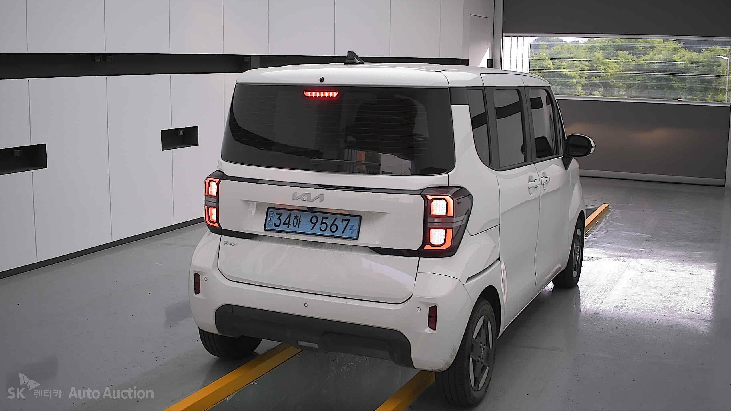 2024 - kia ray