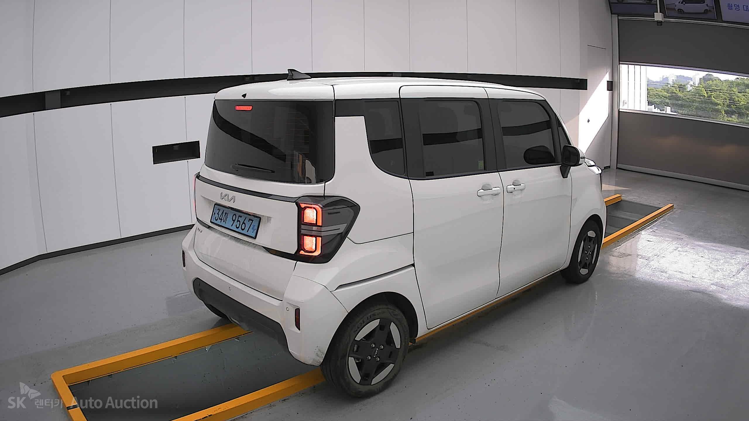 2024 - kia ray
