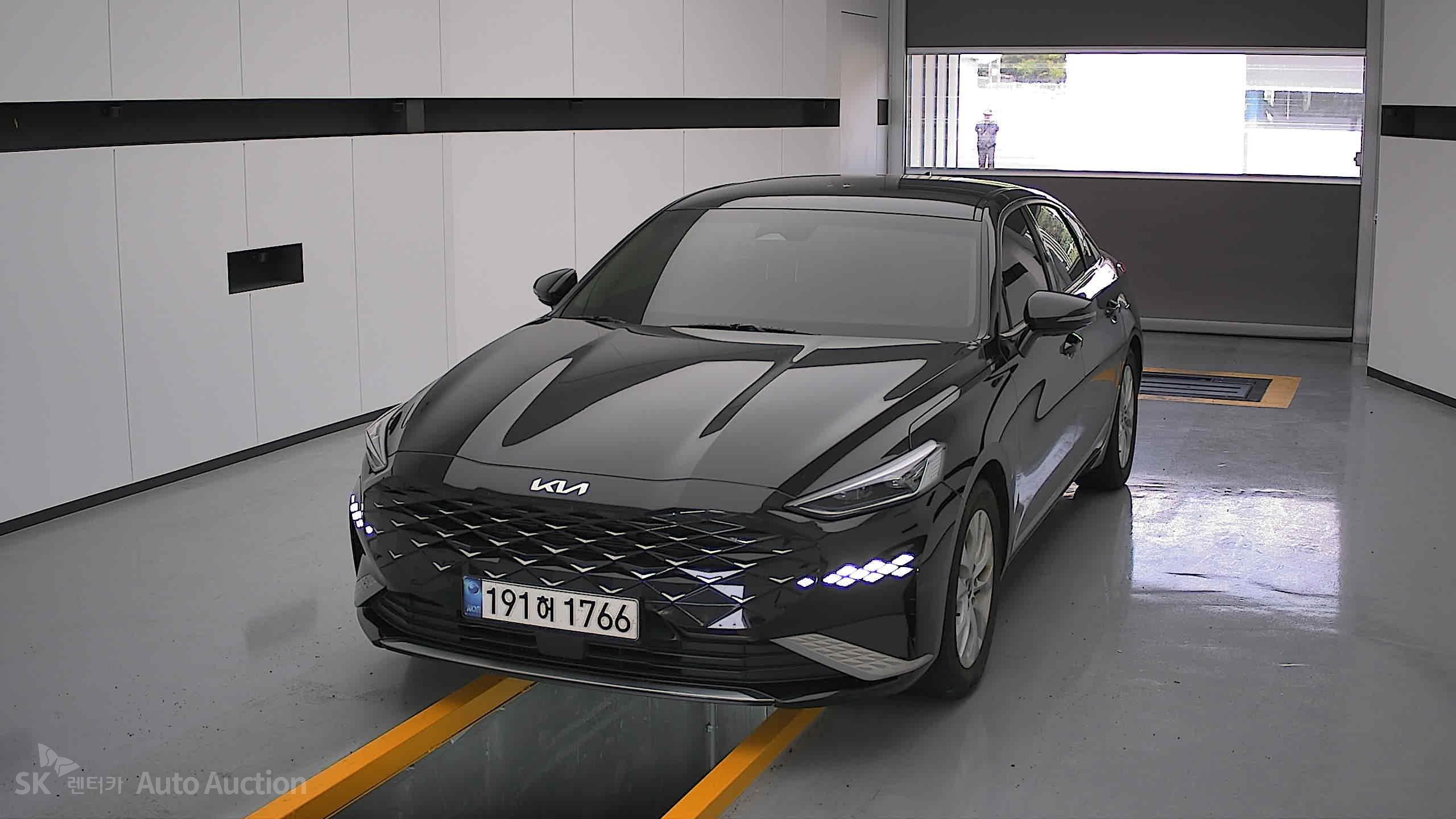 2022 - kia k8