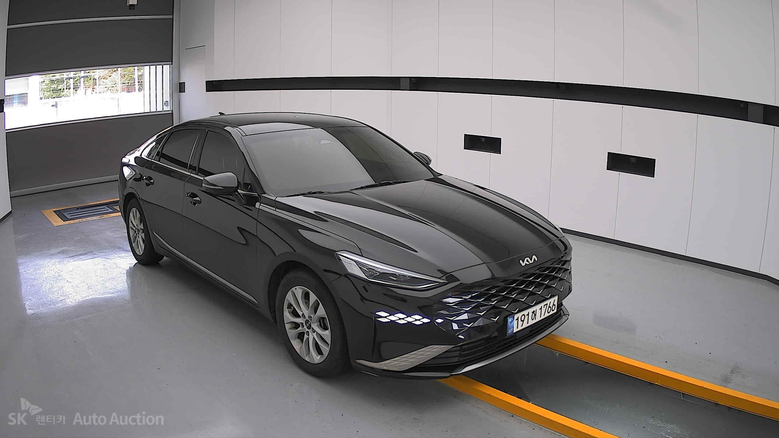 2022 - kia k8