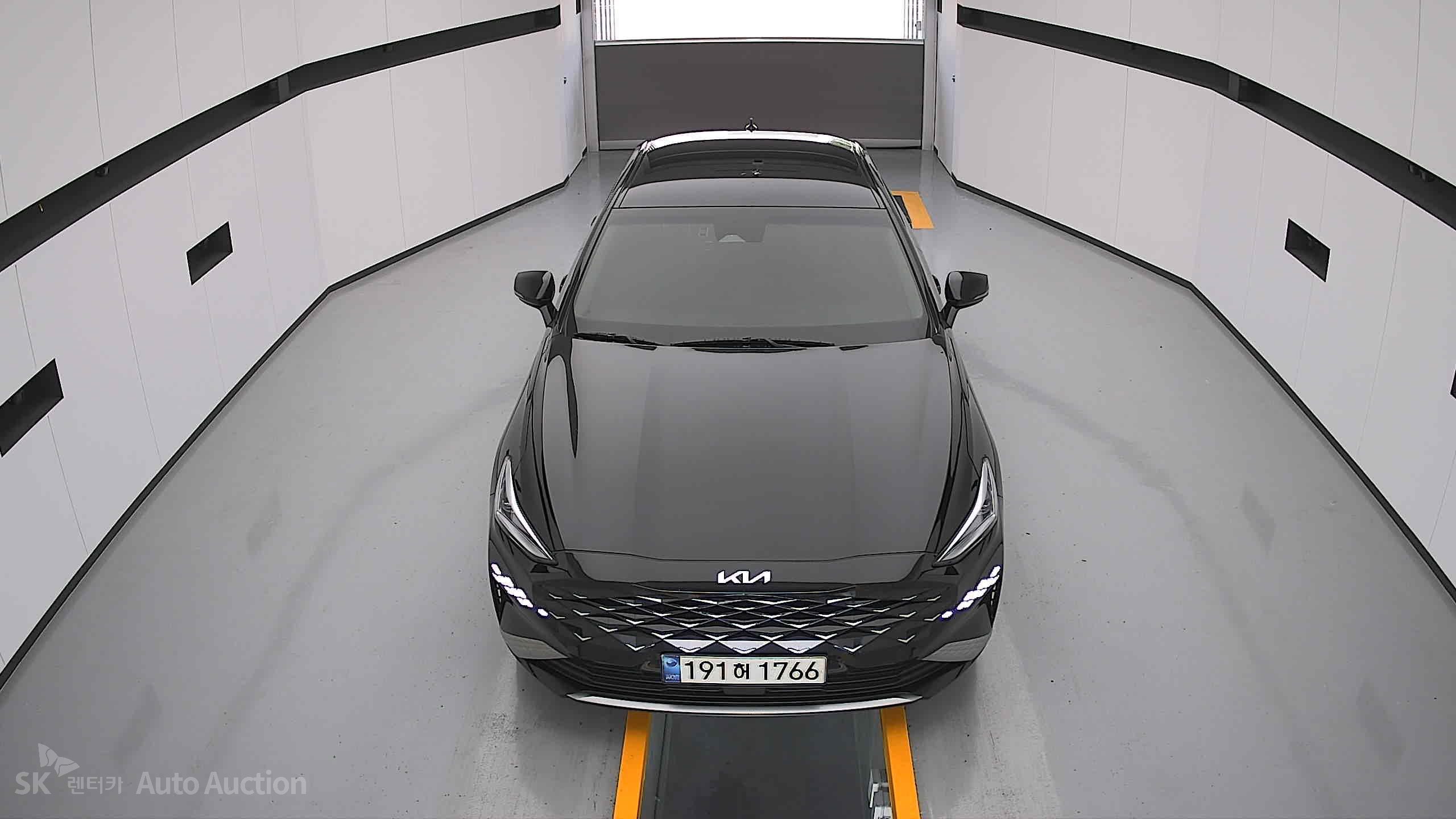2022 - kia k8
