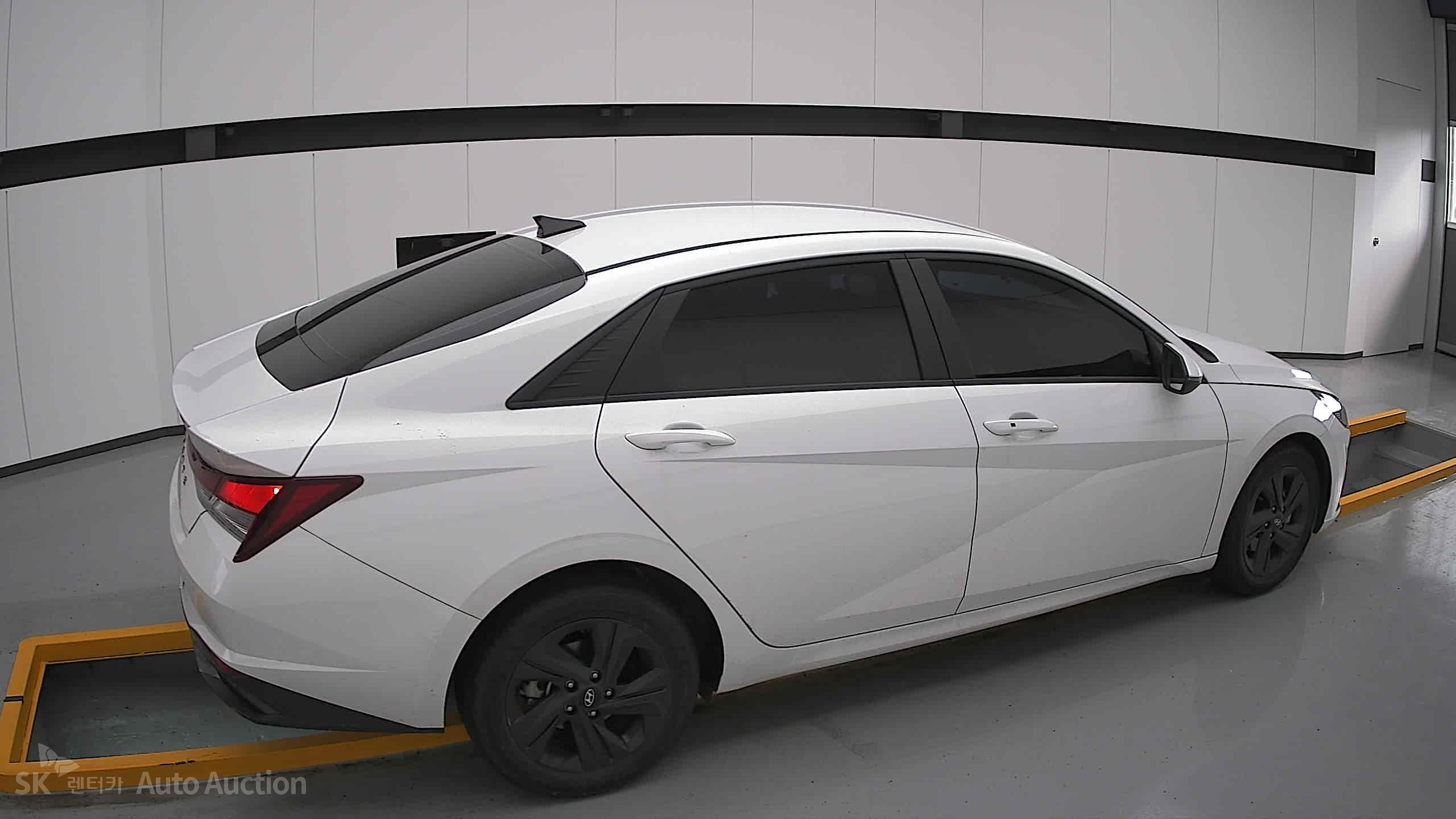 2023 - hyundai avante