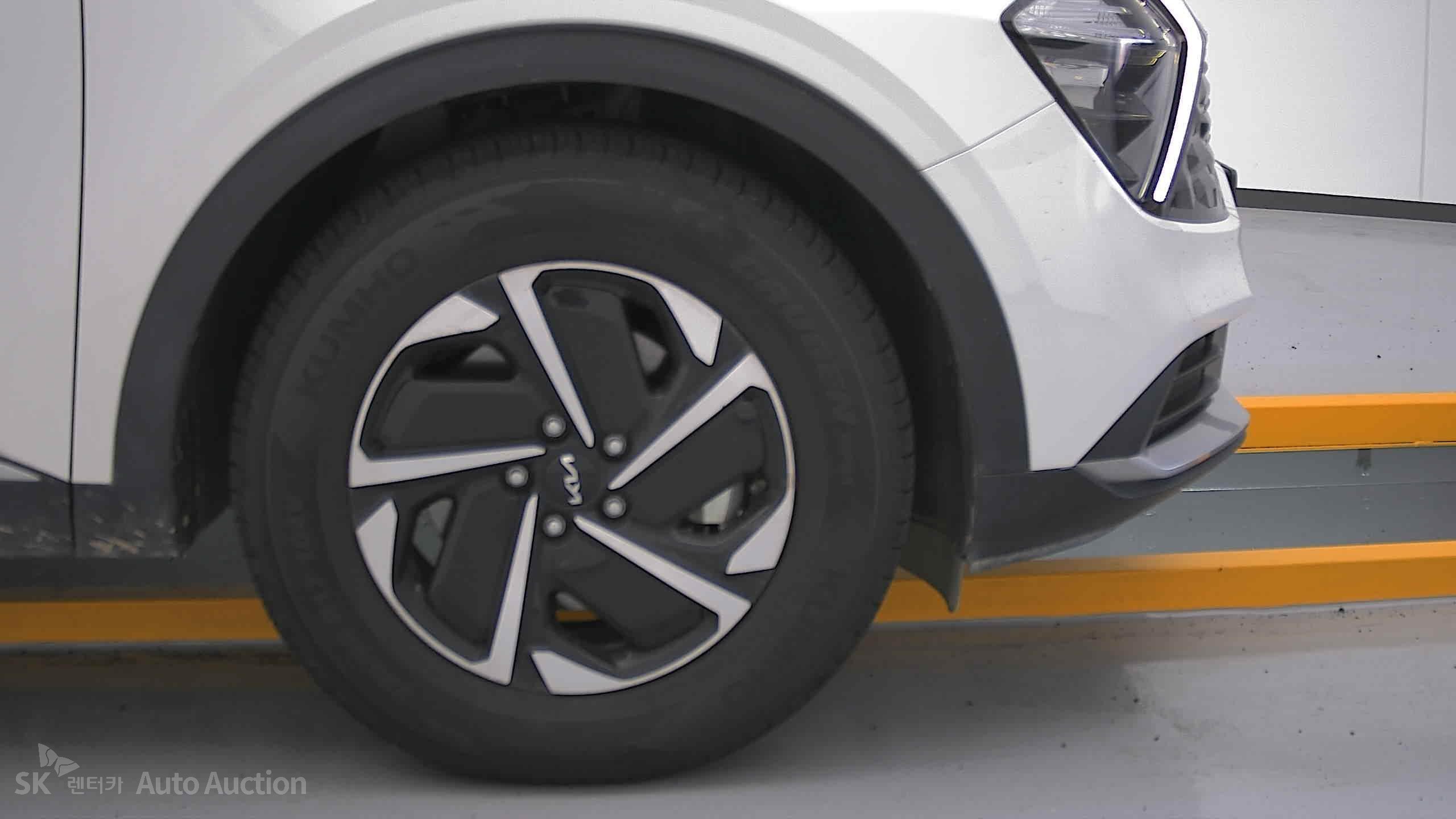 2023 - kia sportage