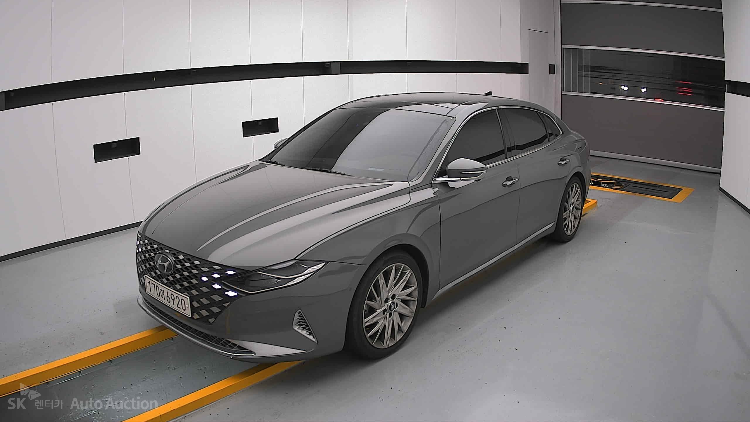 2021 - hyundai grandeur
