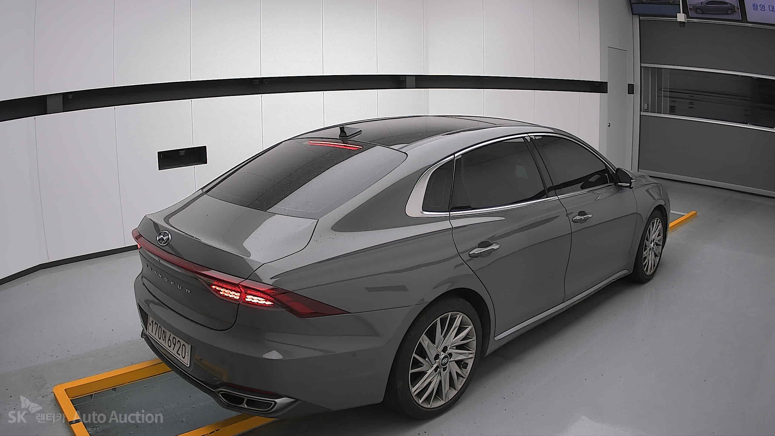 2021 - hyundai grandeur