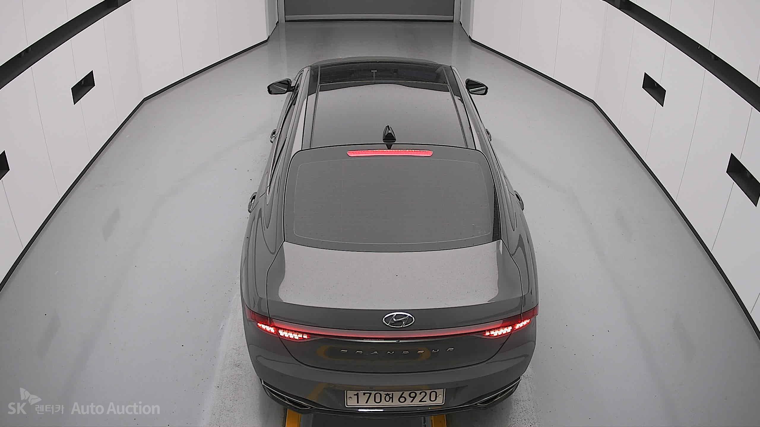 2021 - hyundai grandeur