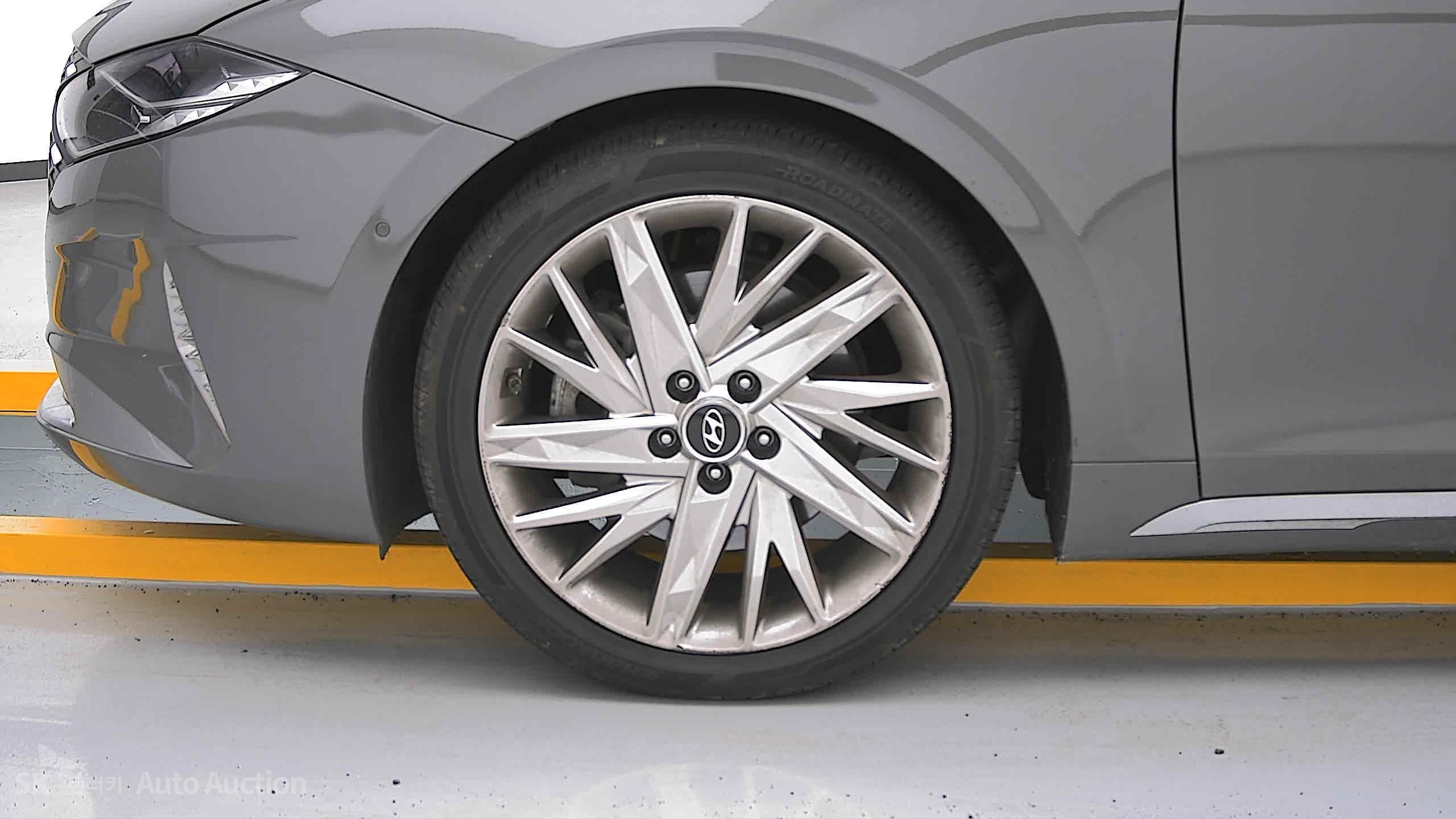2021 - hyundai grandeur