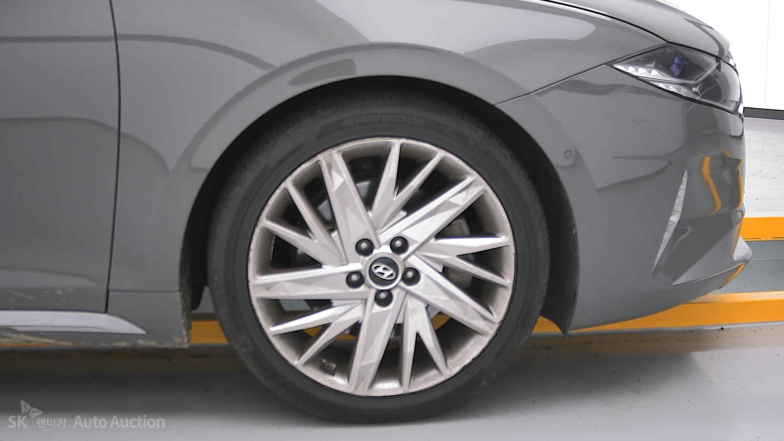 2021 - hyundai grandeur