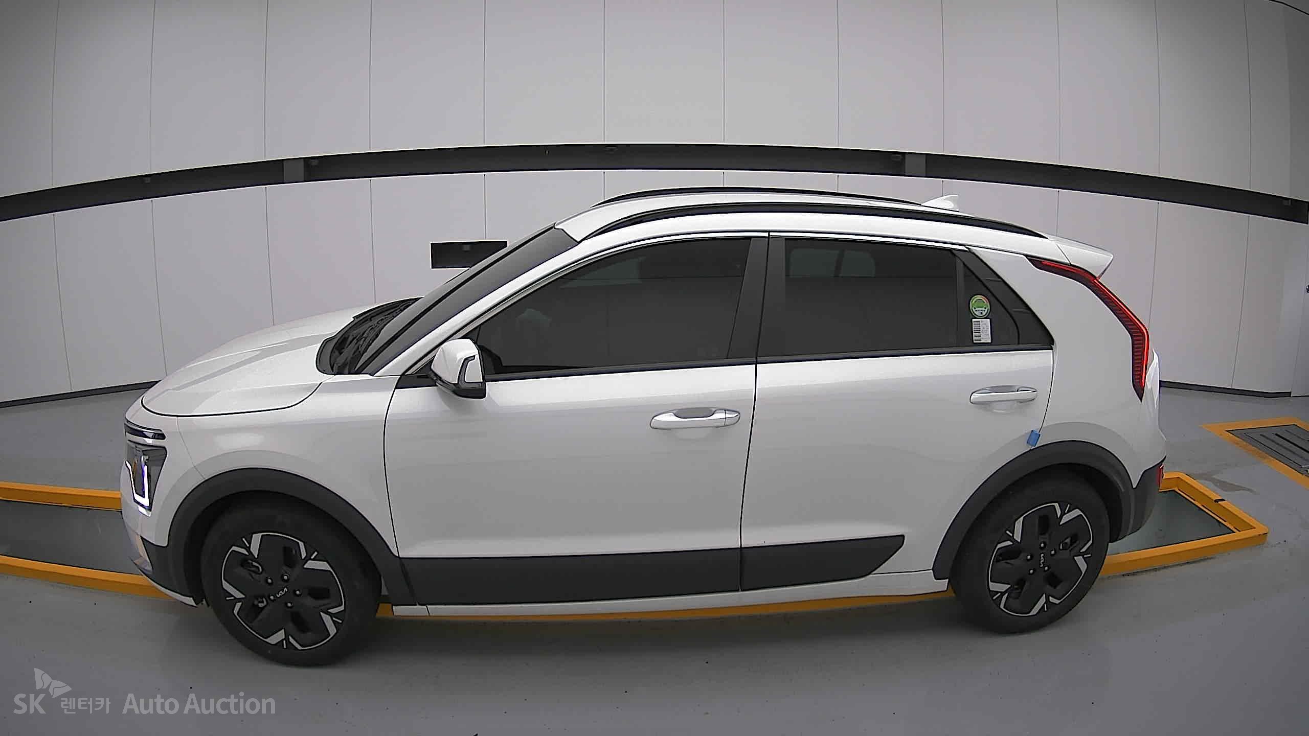 2023 - kia niro ev