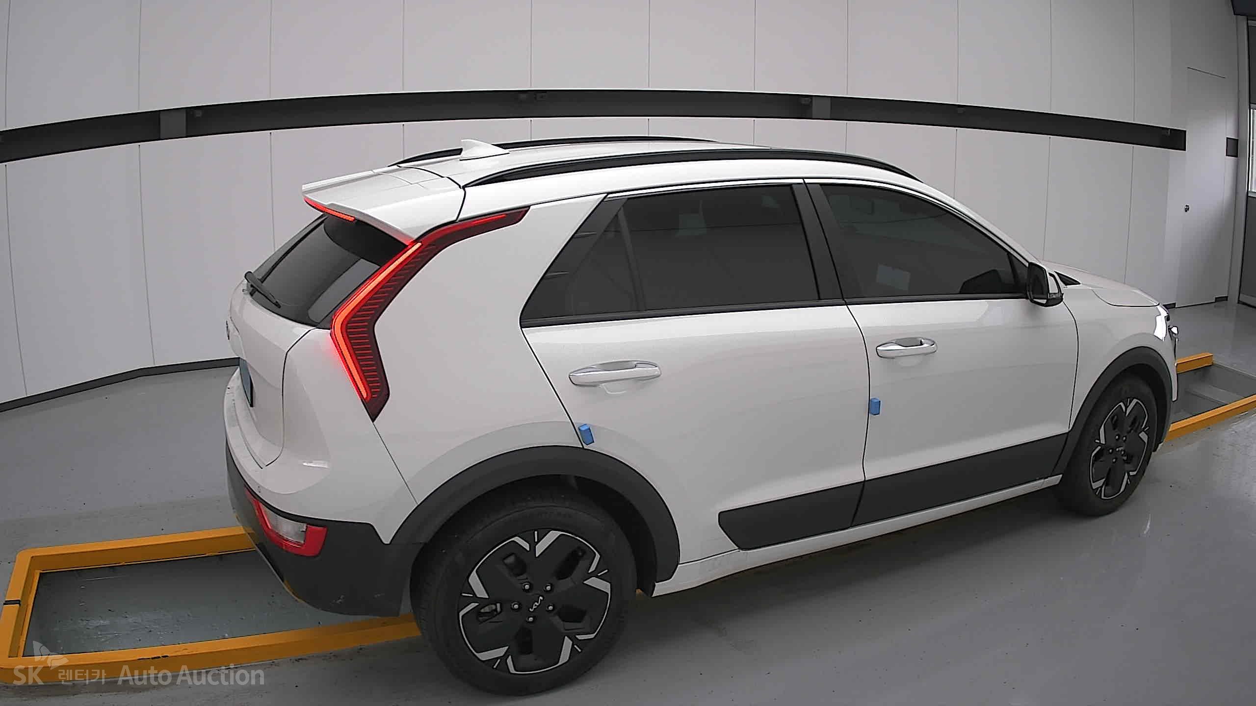 2023 - kia niro ev