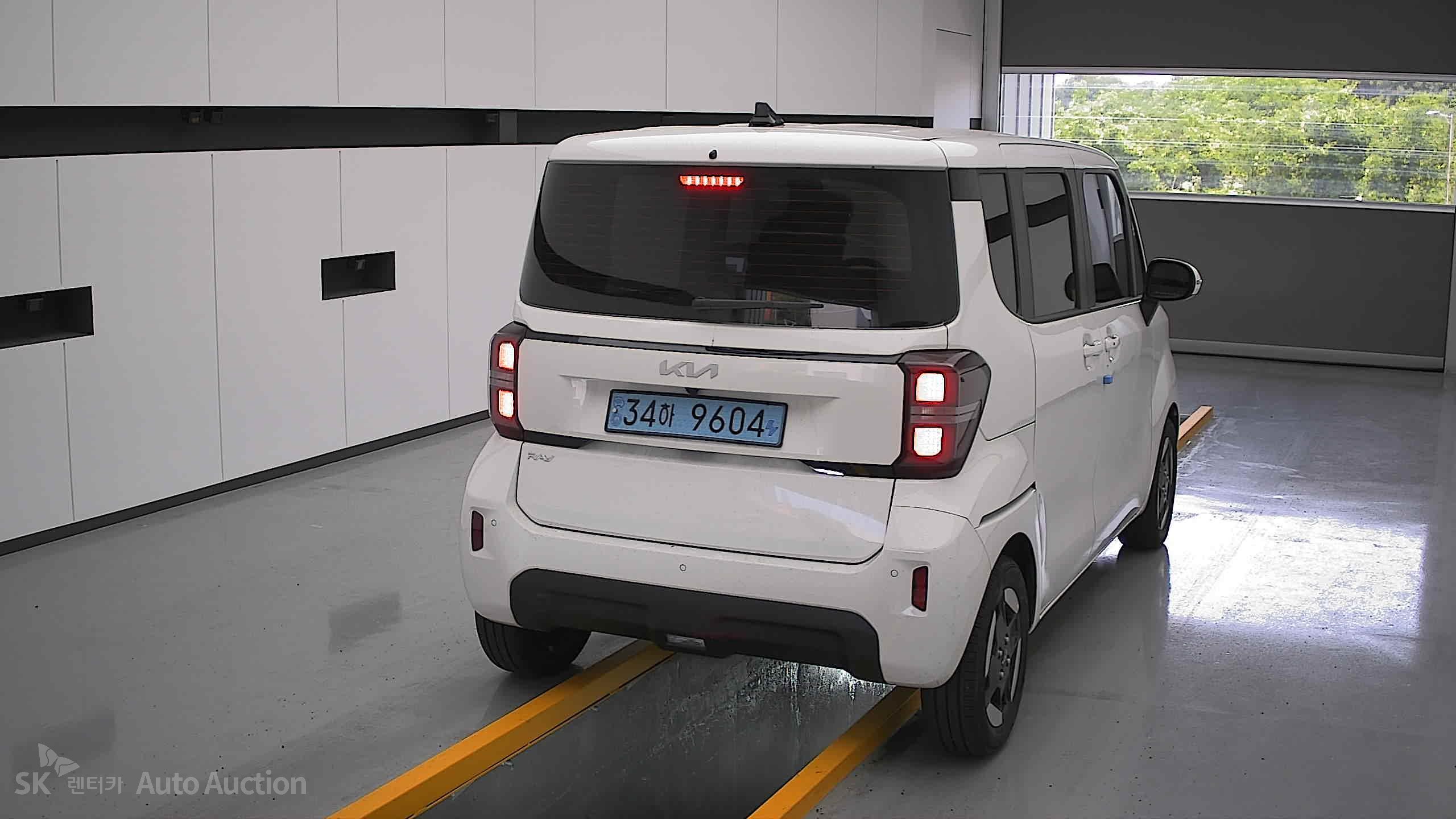2024 - kia ray