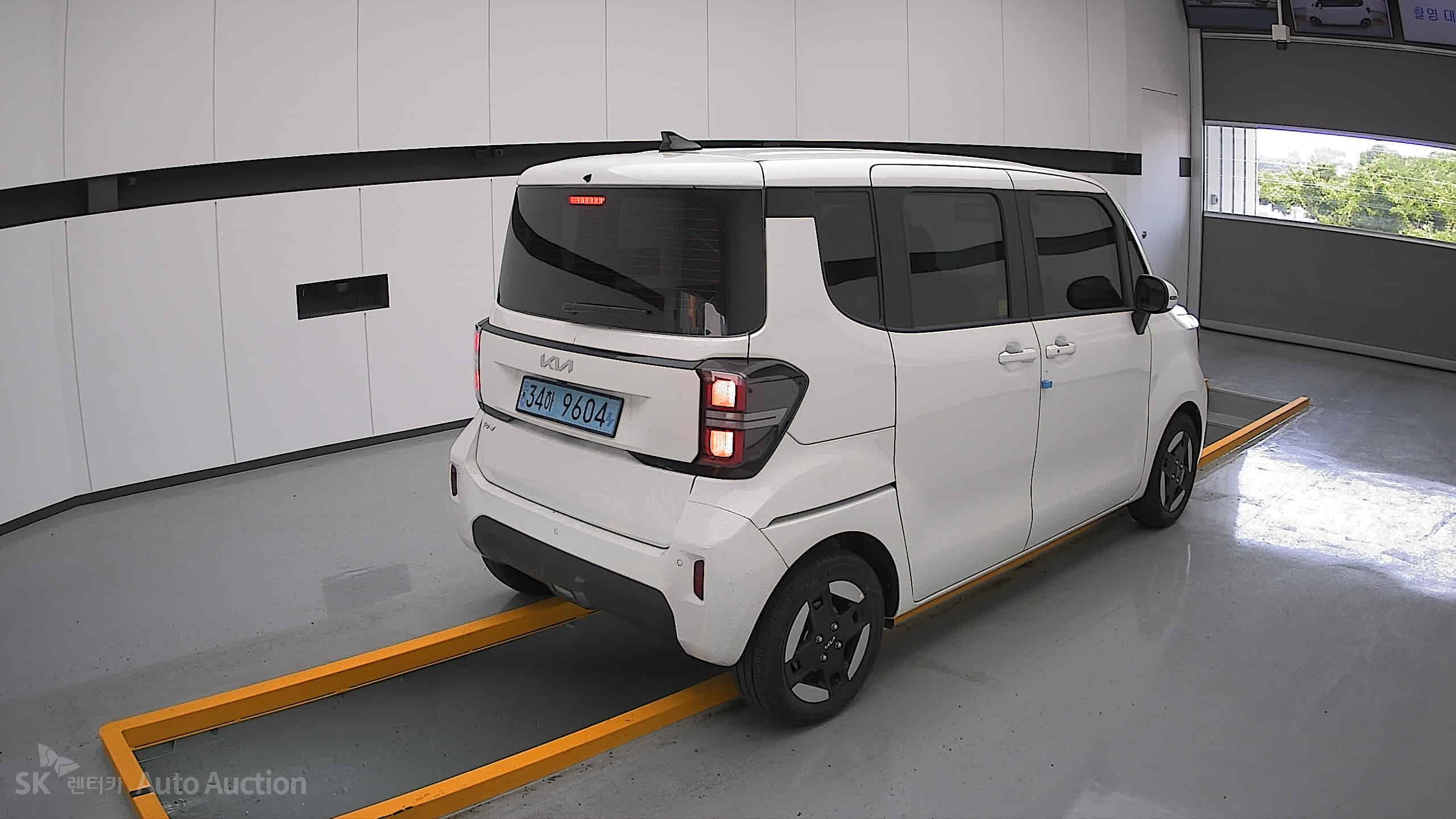 2024 - kia ray