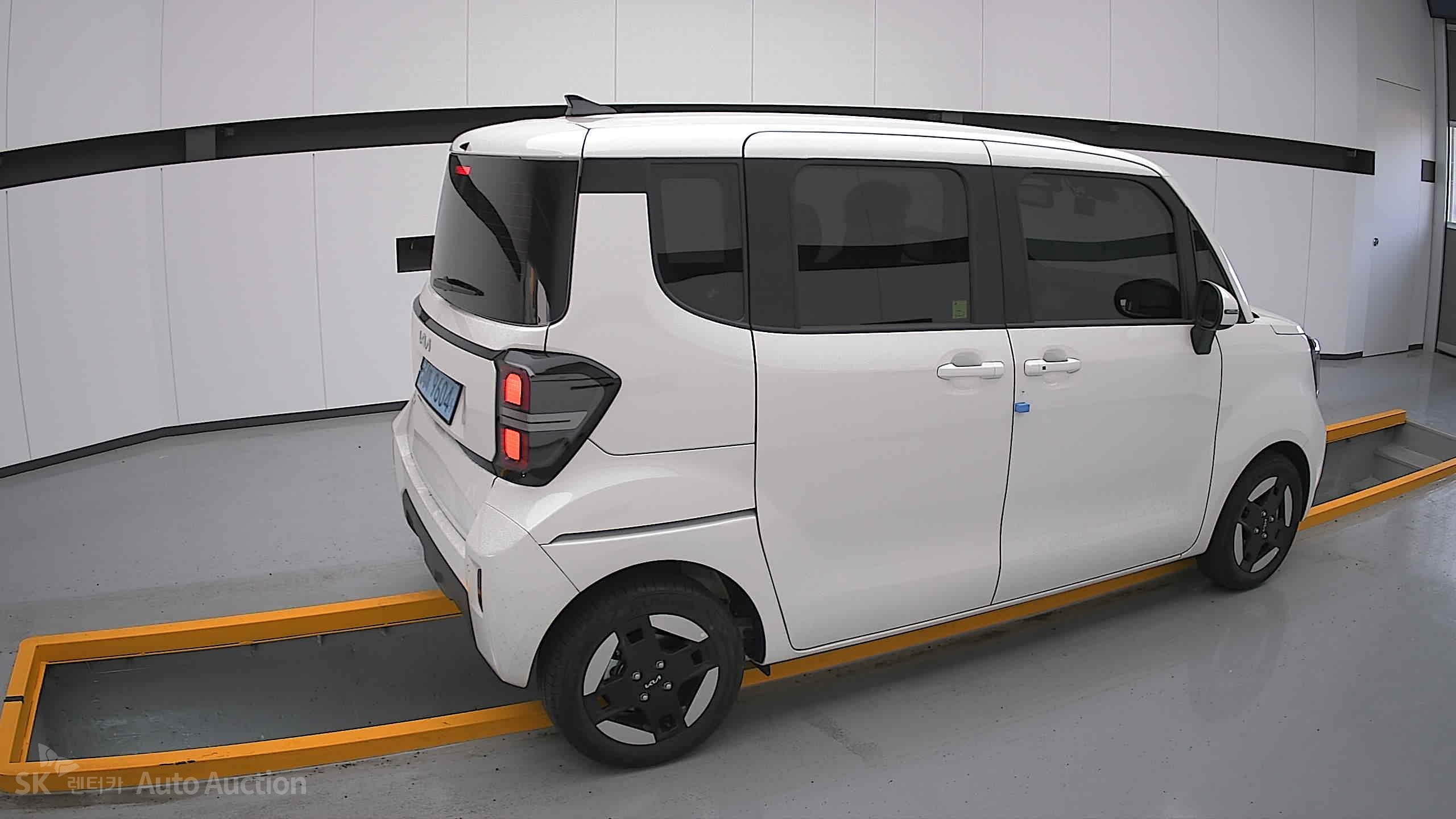 2024 - kia ray