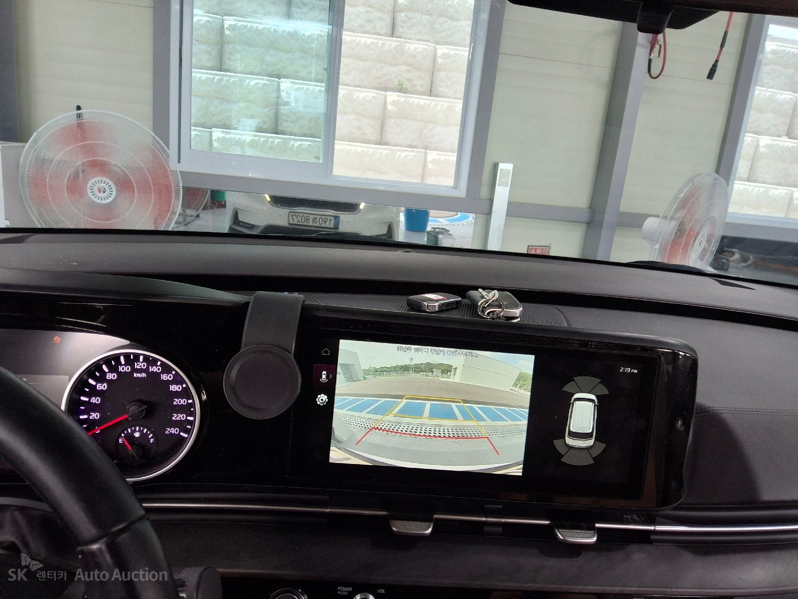 2022 - kia carnival