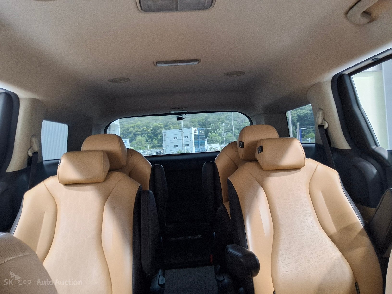 2022 - kia carnival