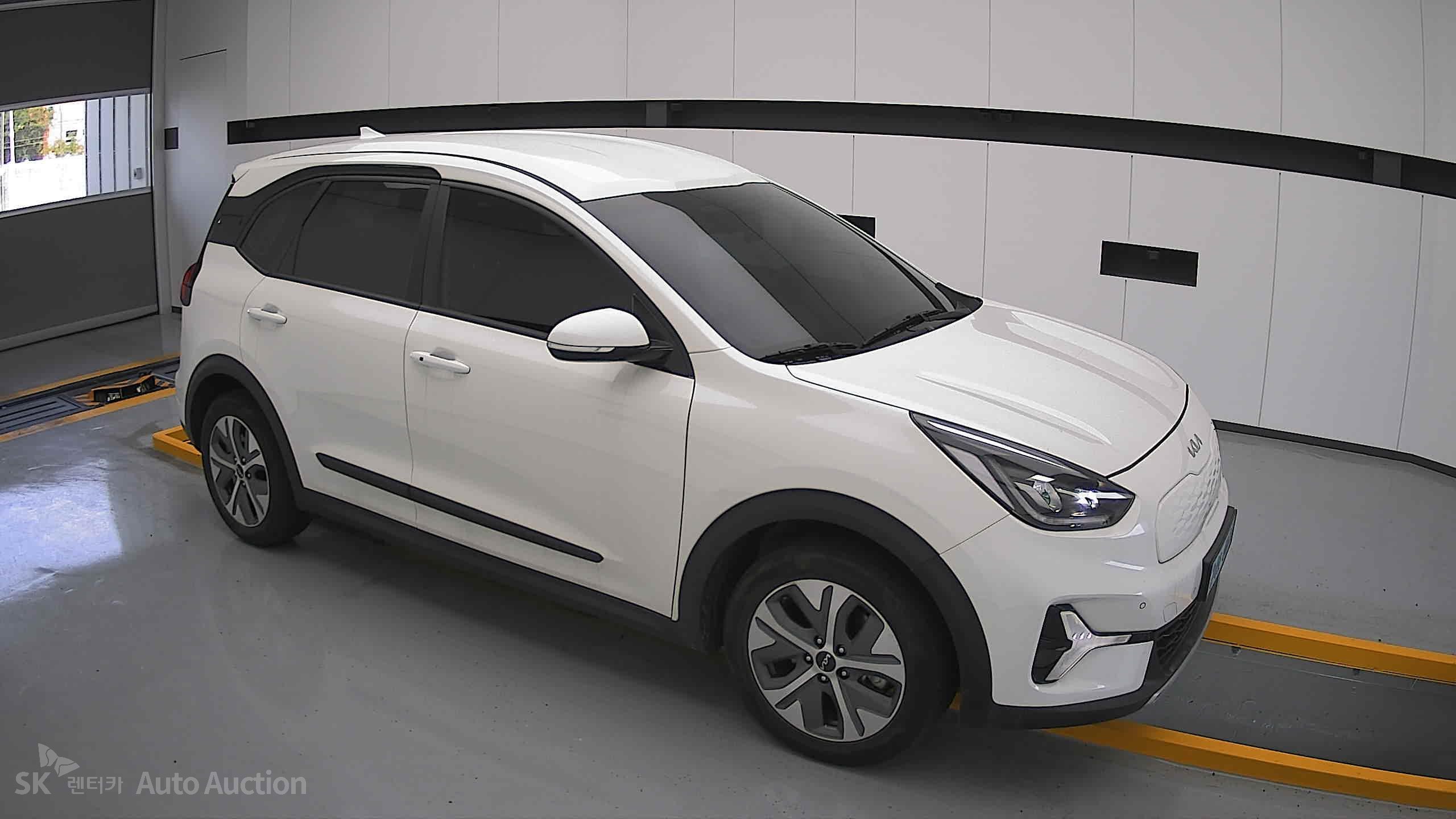 2023 - kia niro