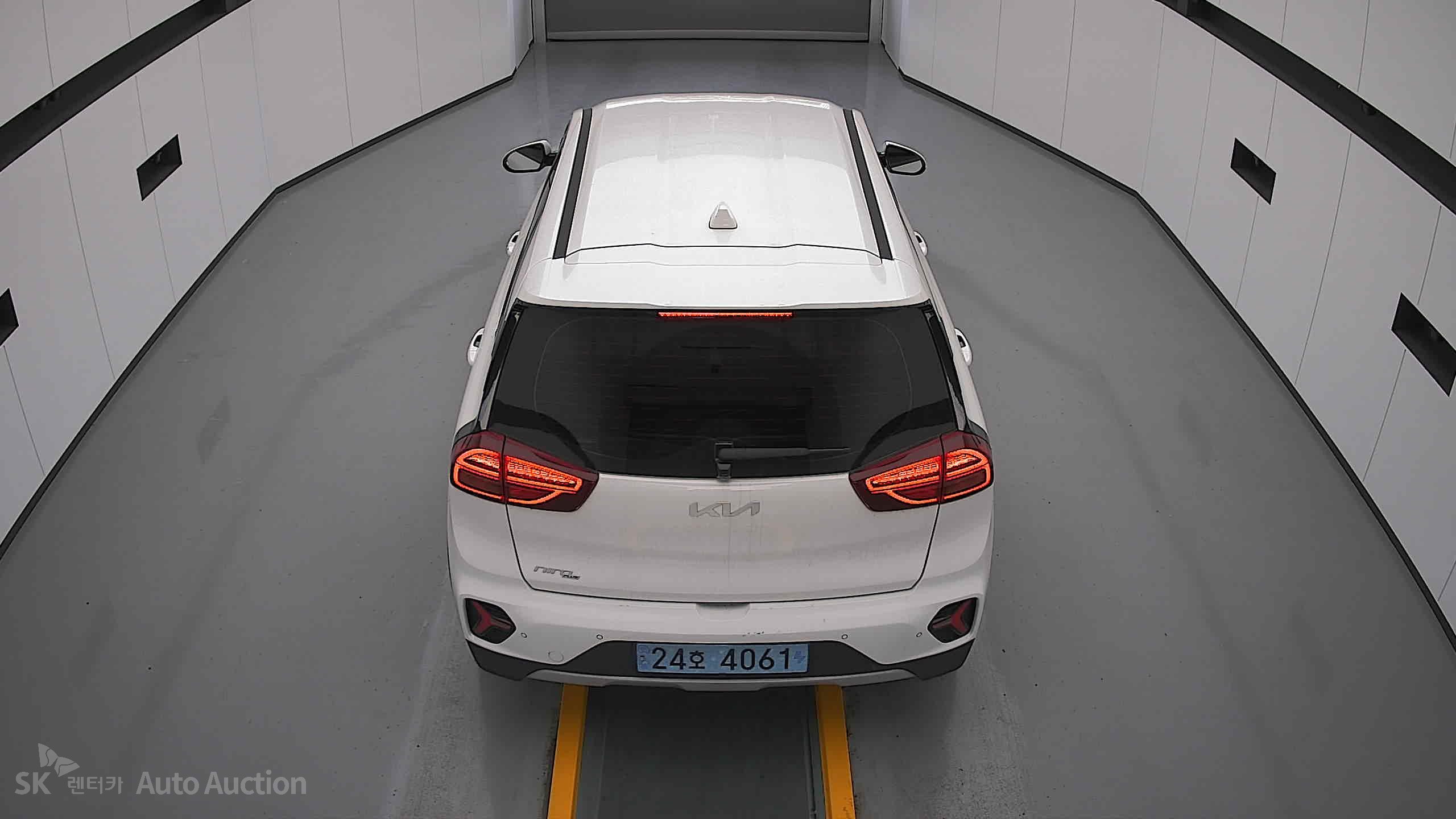 2023 - kia niro