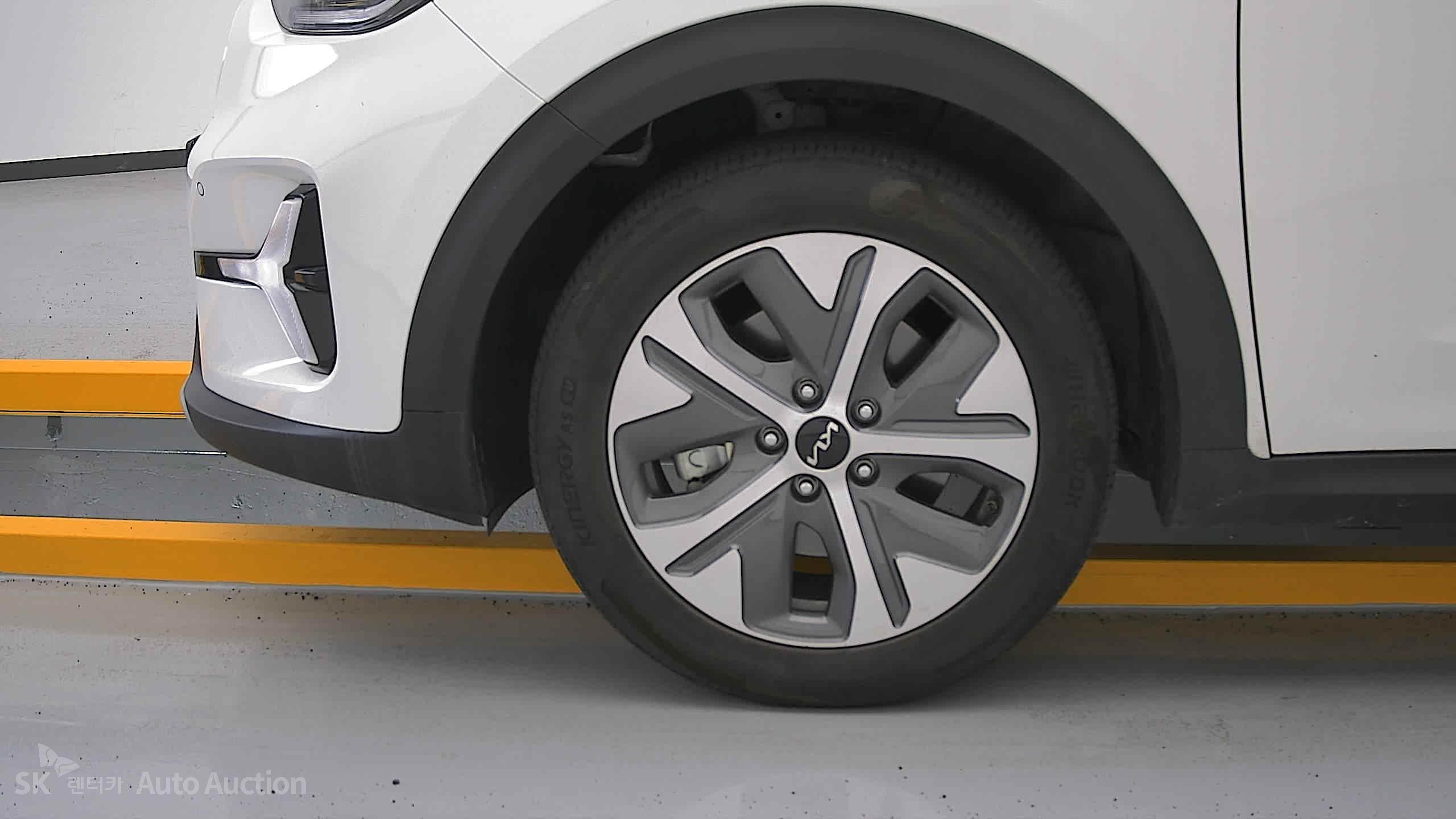 2023 - kia niro