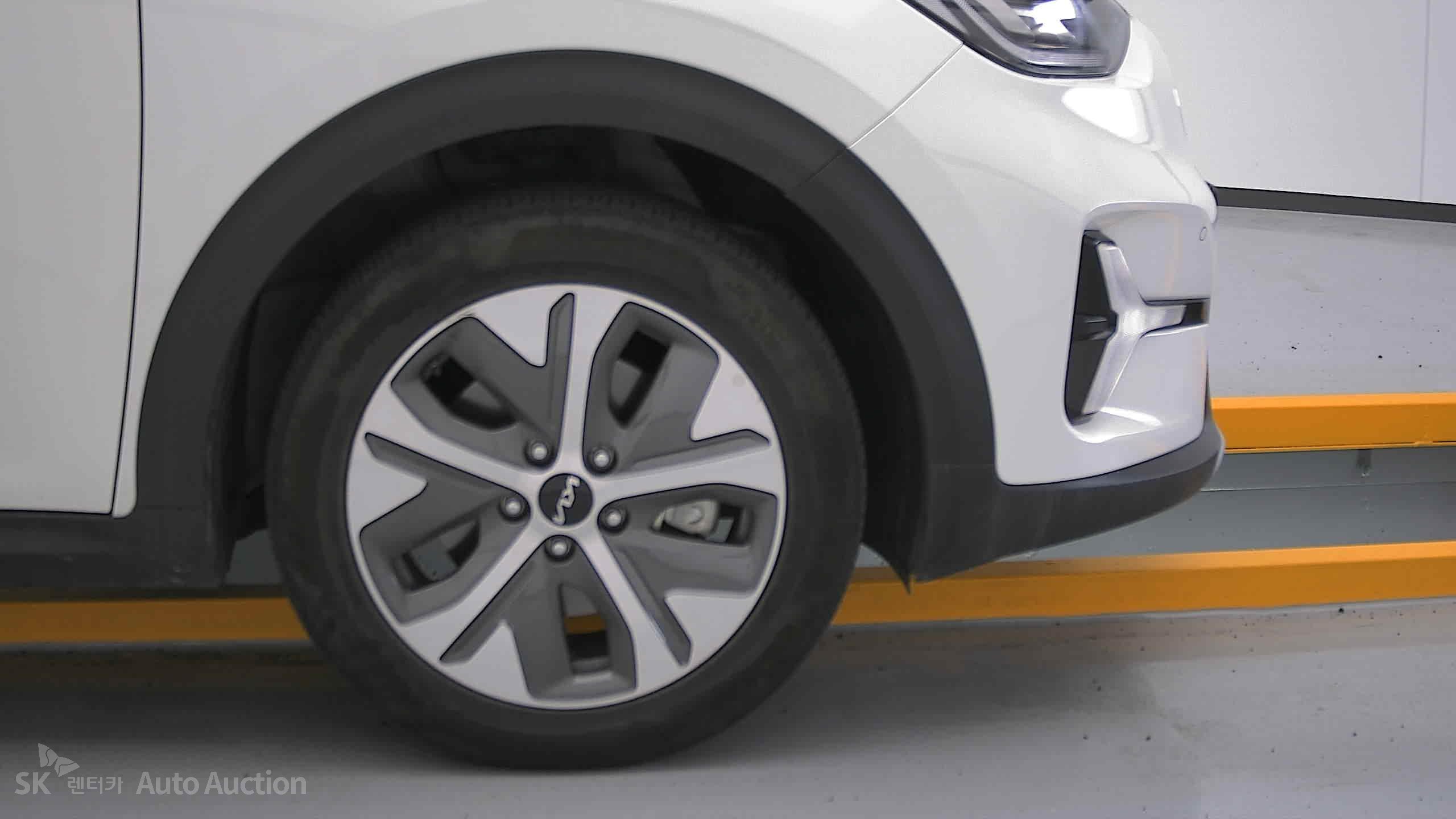2023 - kia niro