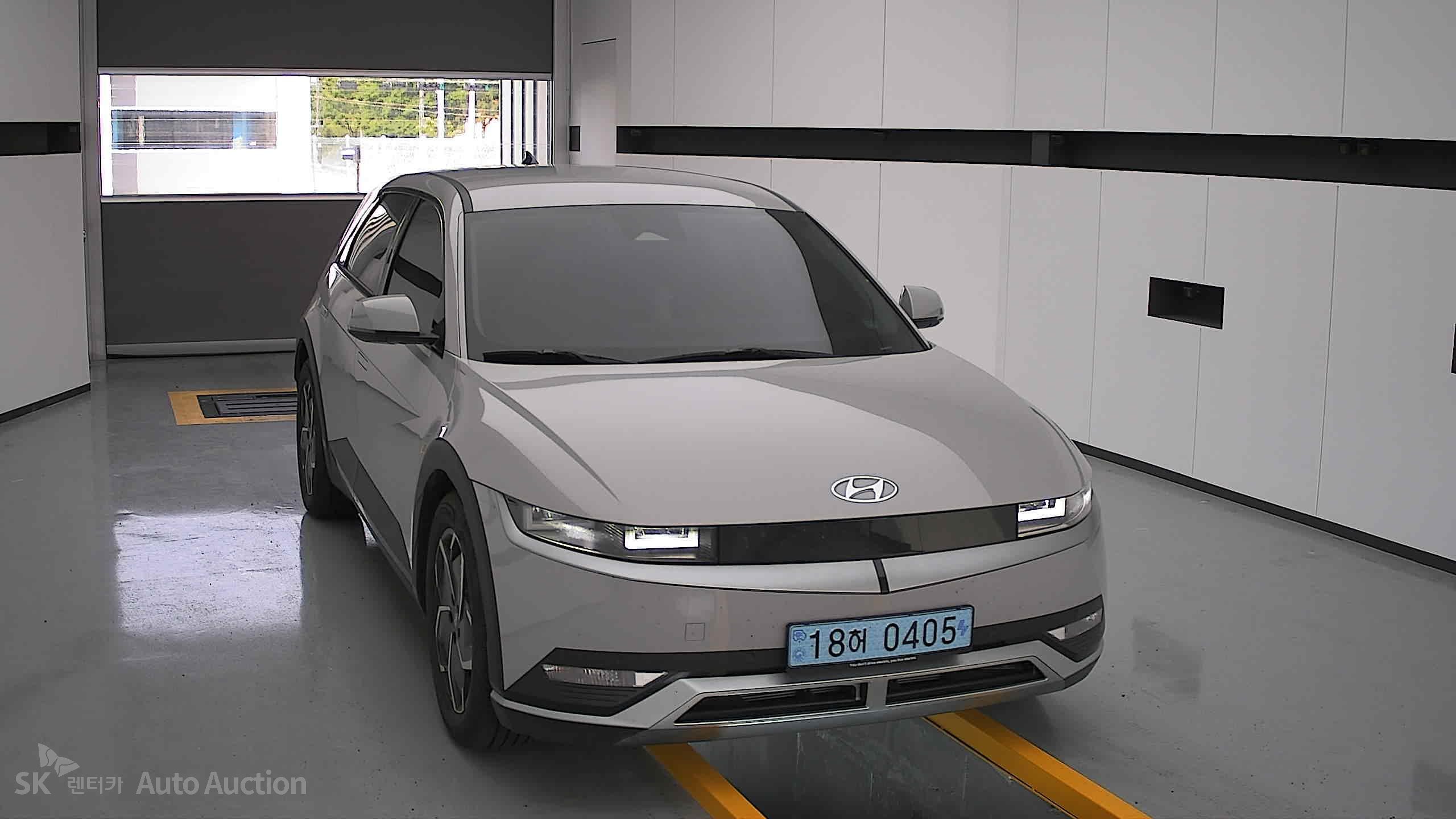 2022 - hyundai ioniq