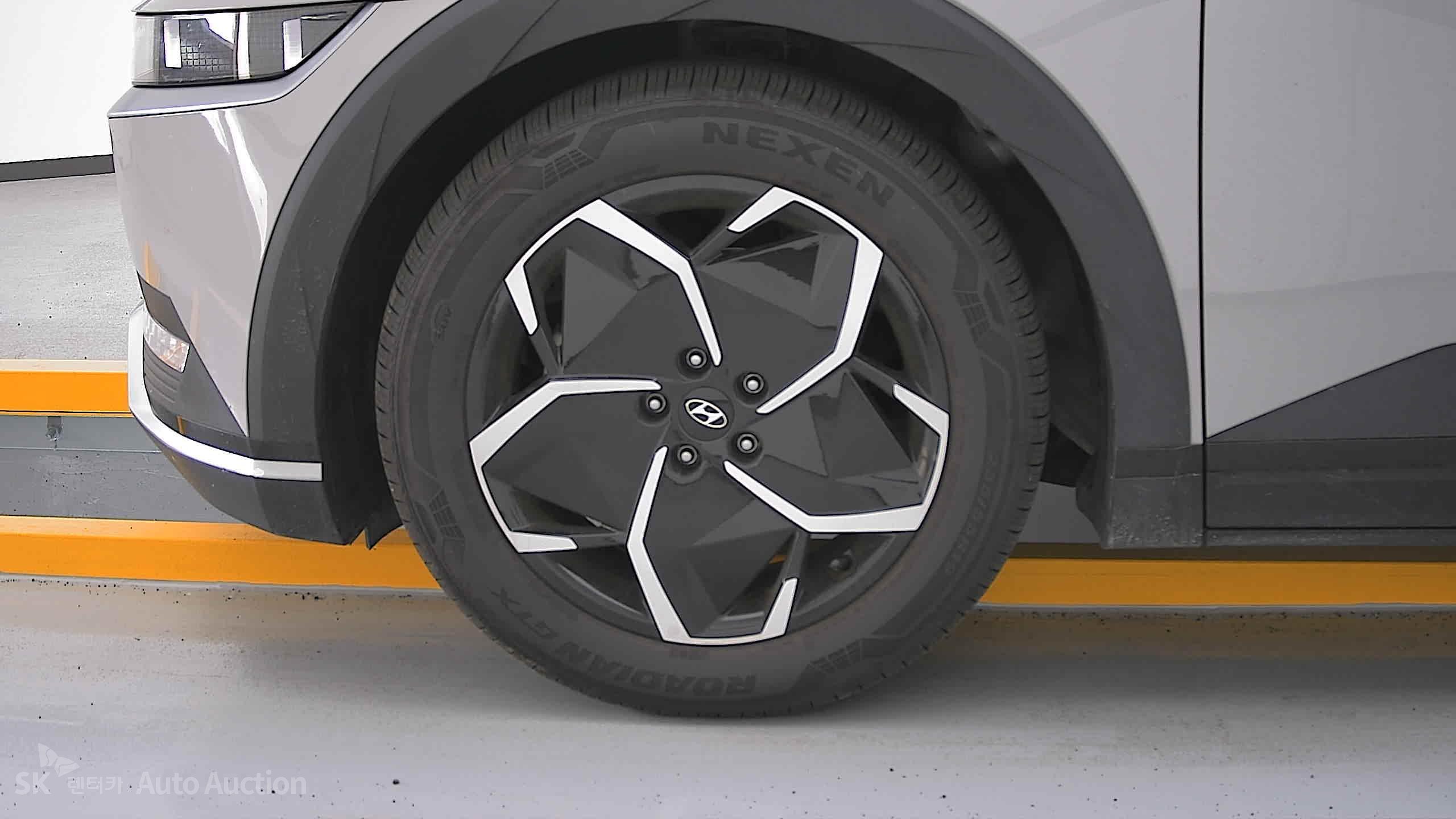 2022 - hyundai ioniq