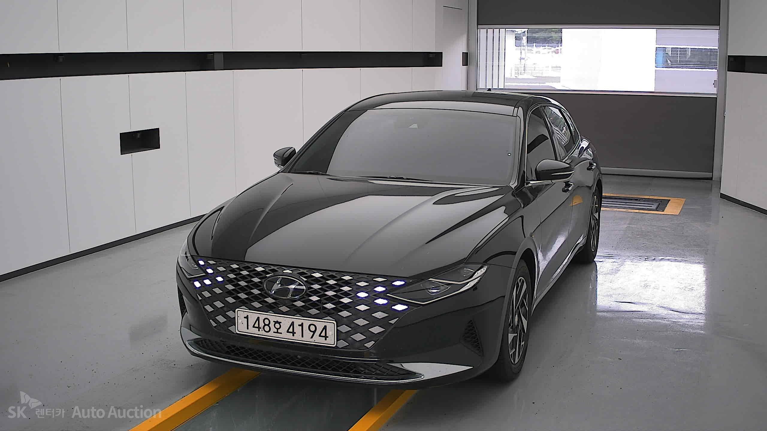 2022 - hyundai grandeur