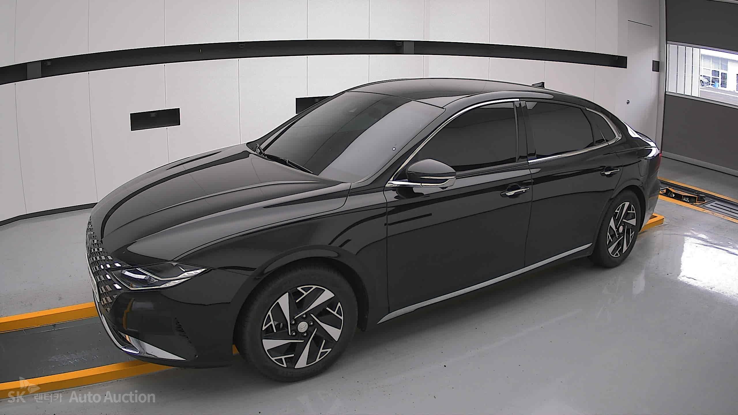 2022 - hyundai grandeur