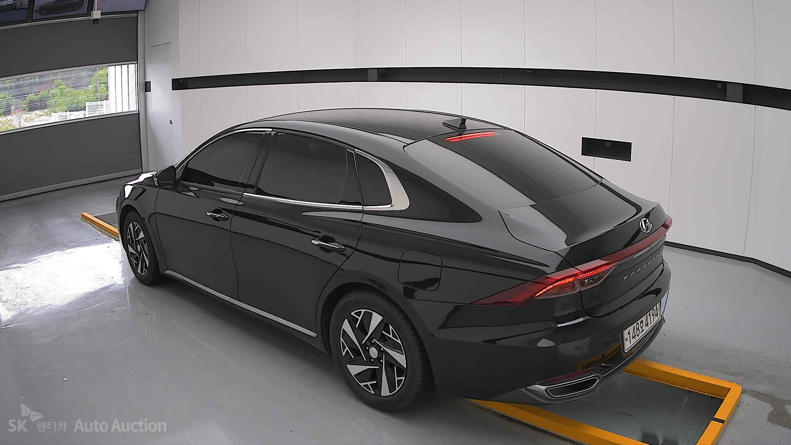 2022 - hyundai grandeur