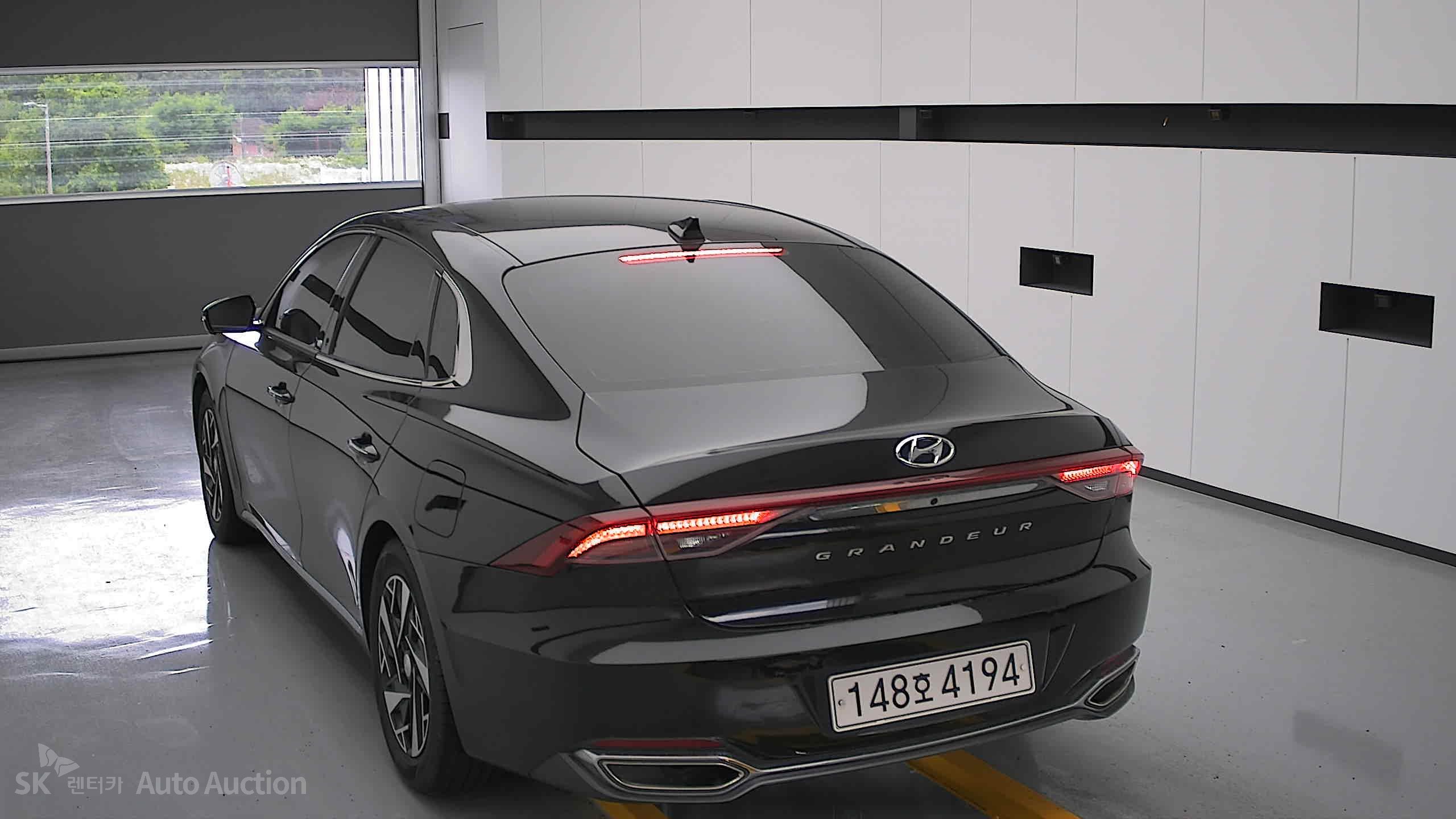 2022 - hyundai grandeur