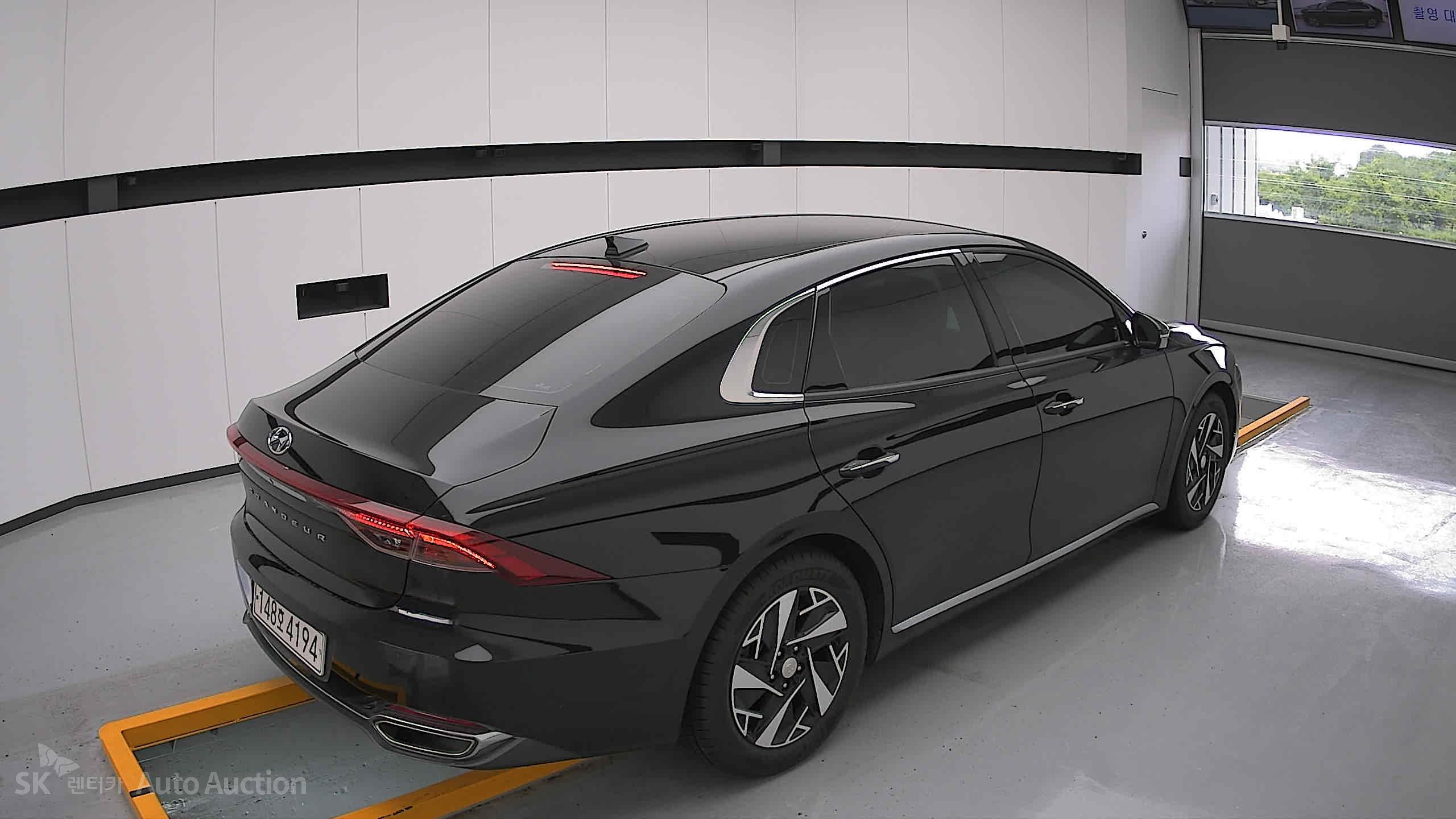 2022 - hyundai grandeur