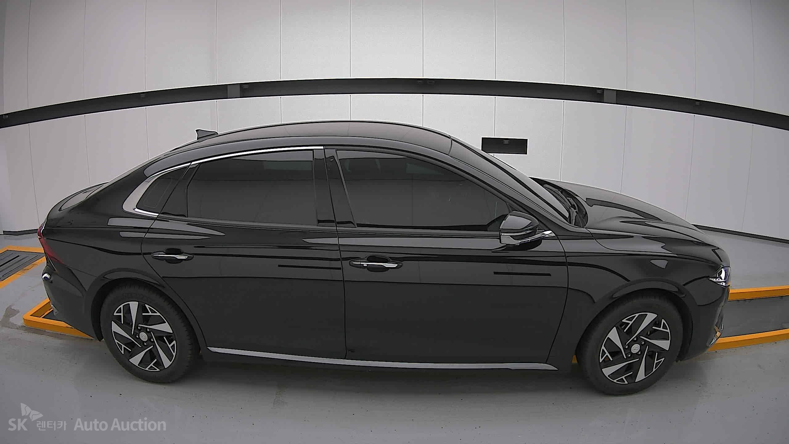2022 - hyundai grandeur