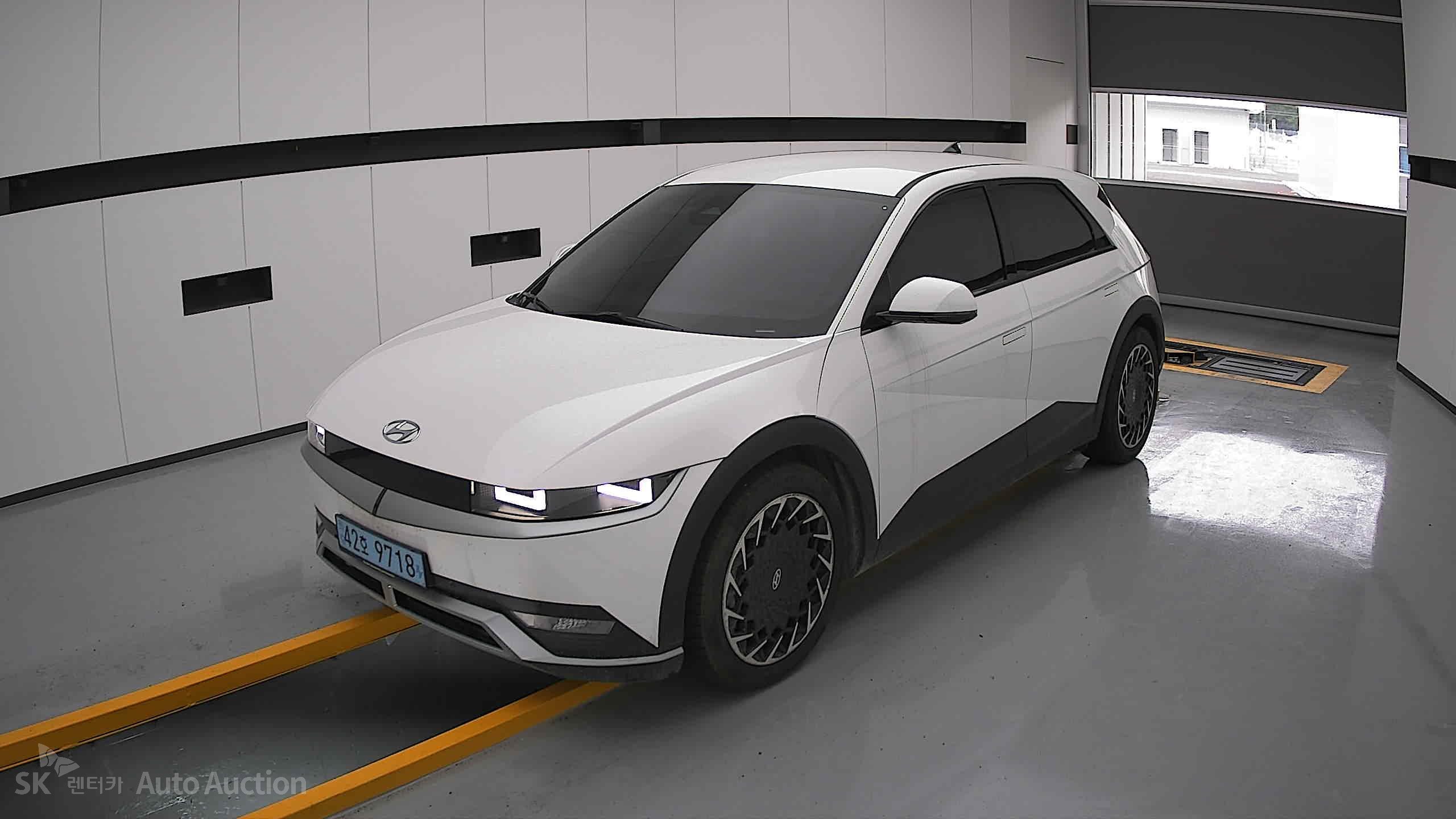 2023 - hyundai ioniq