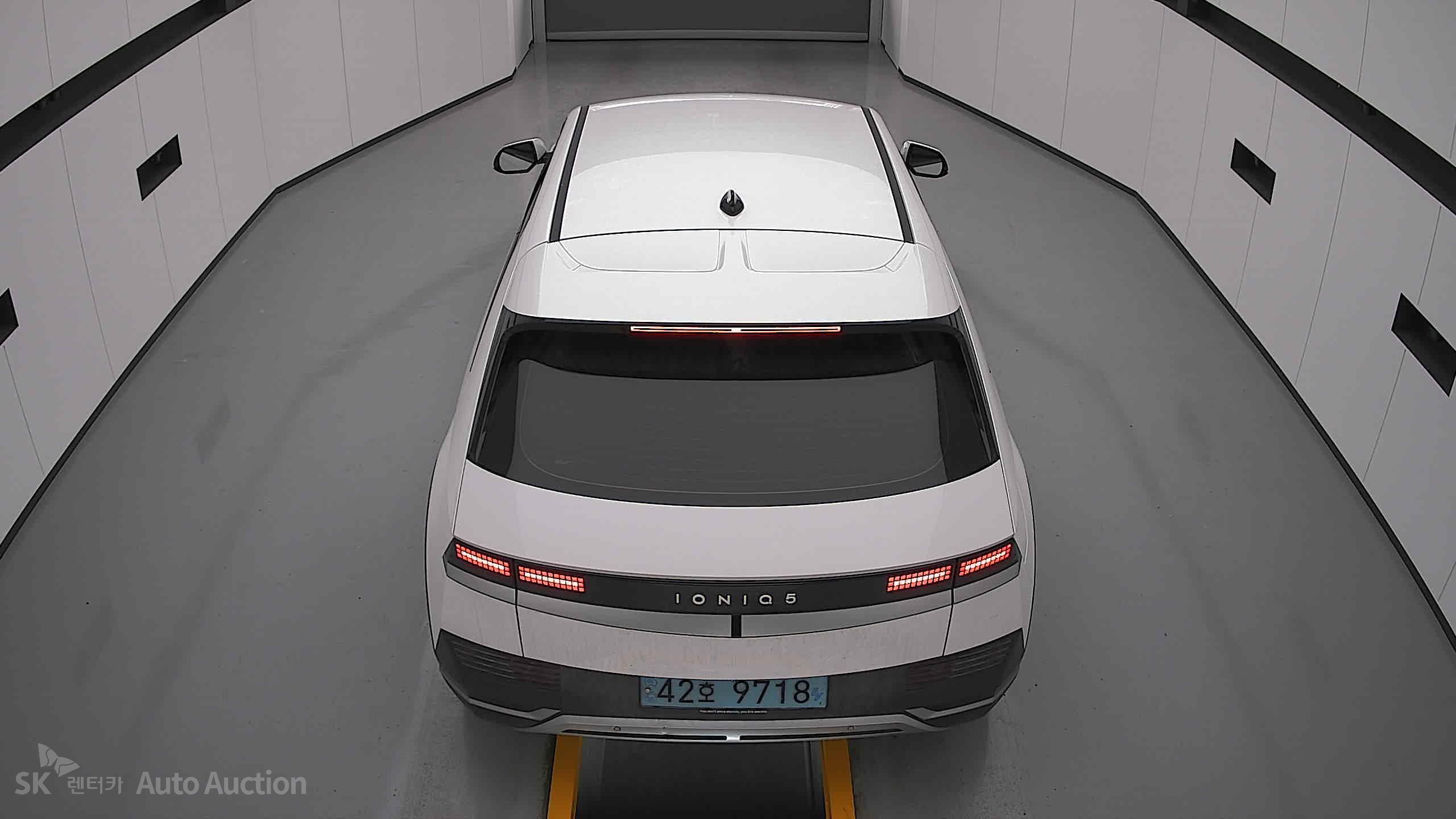 2023 - hyundai ioniq
