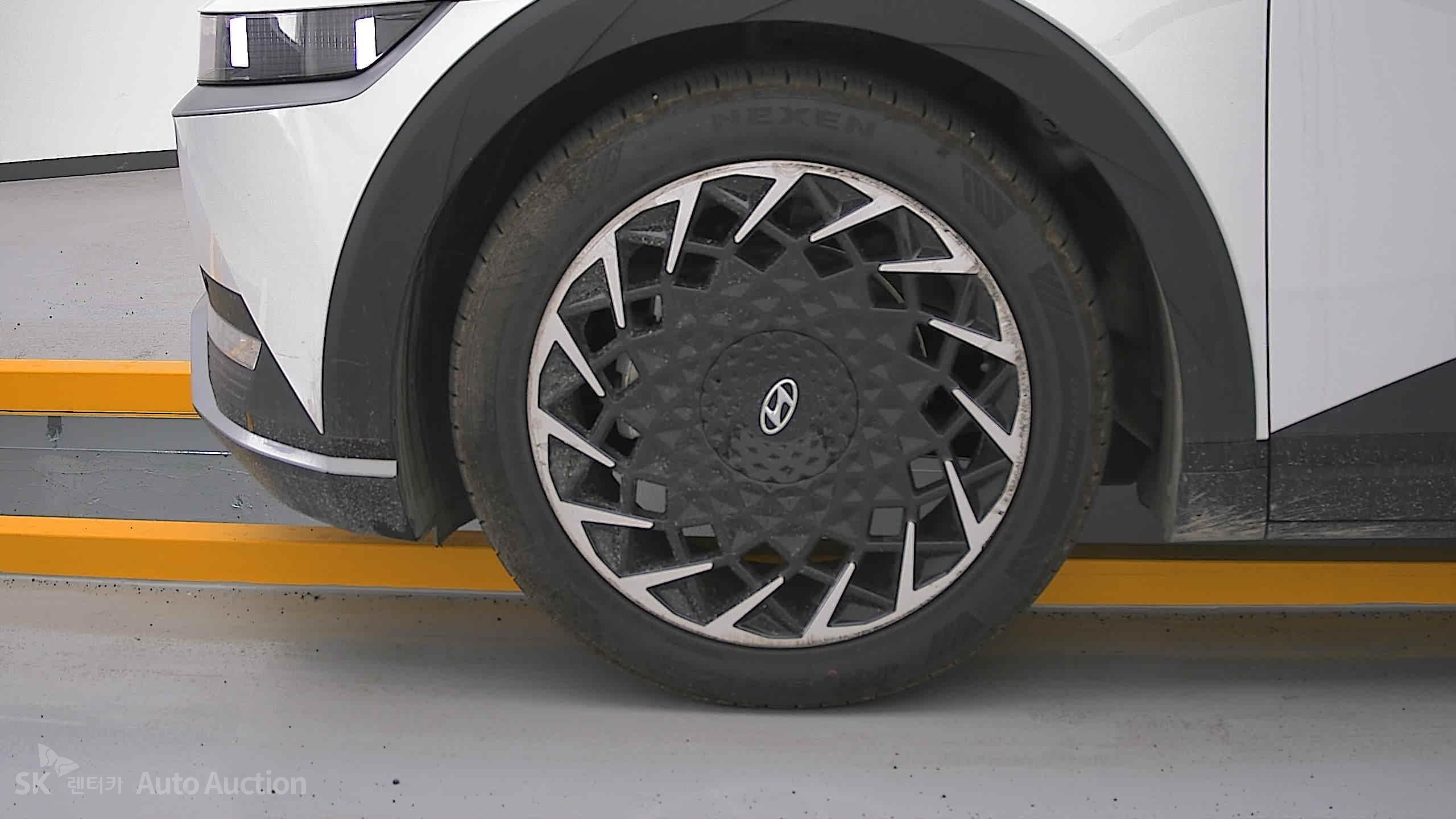 2023 - hyundai ioniq