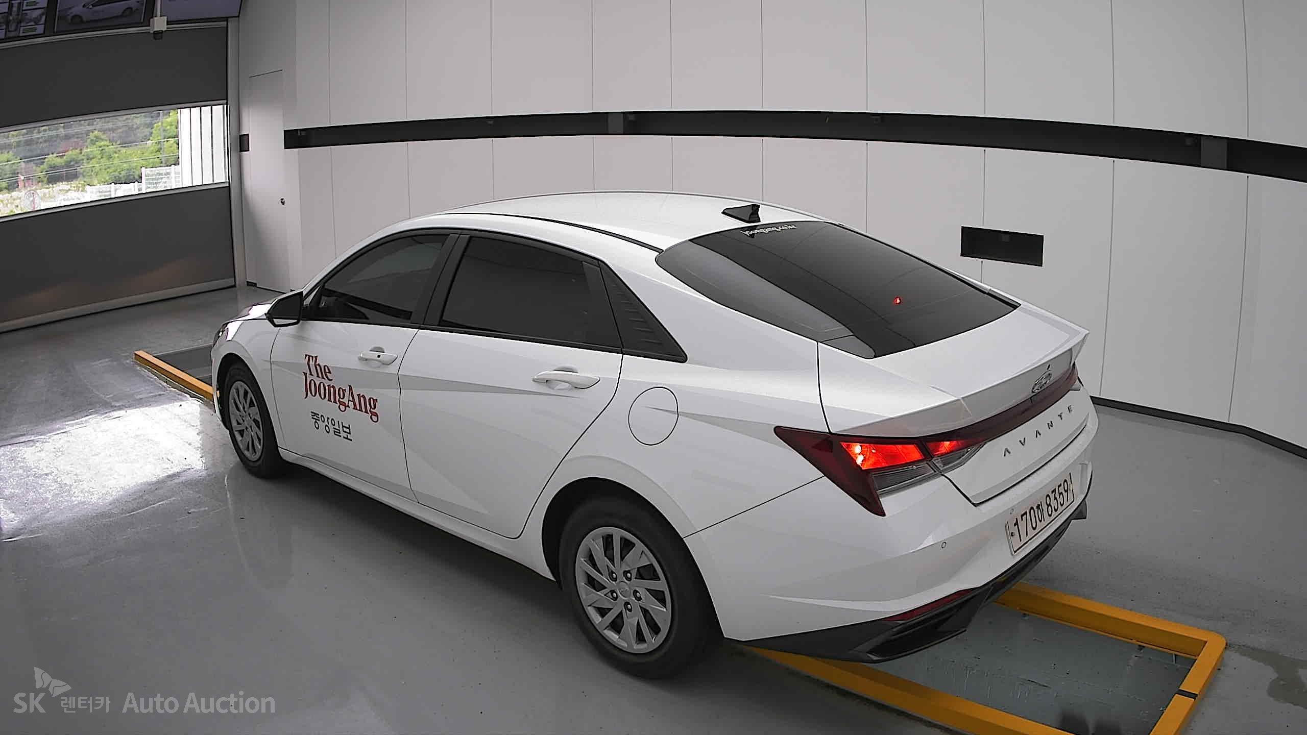 2021 - hyundai avante