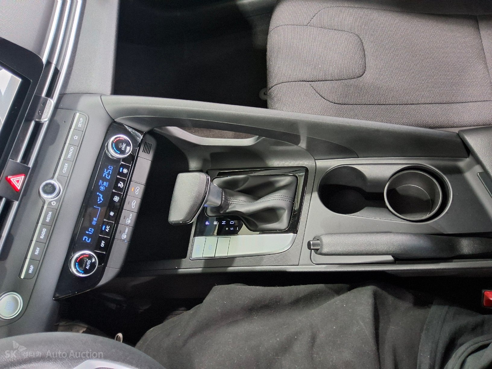 2021 - hyundai avante