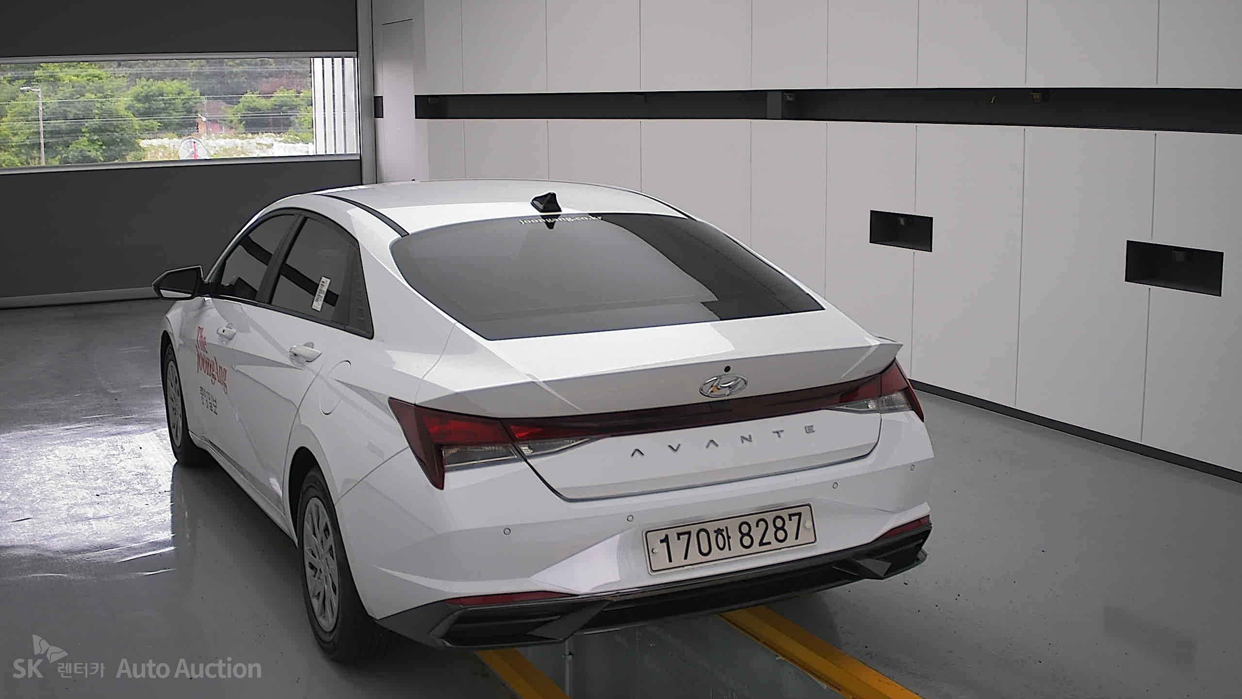 2021 - hyundai avante