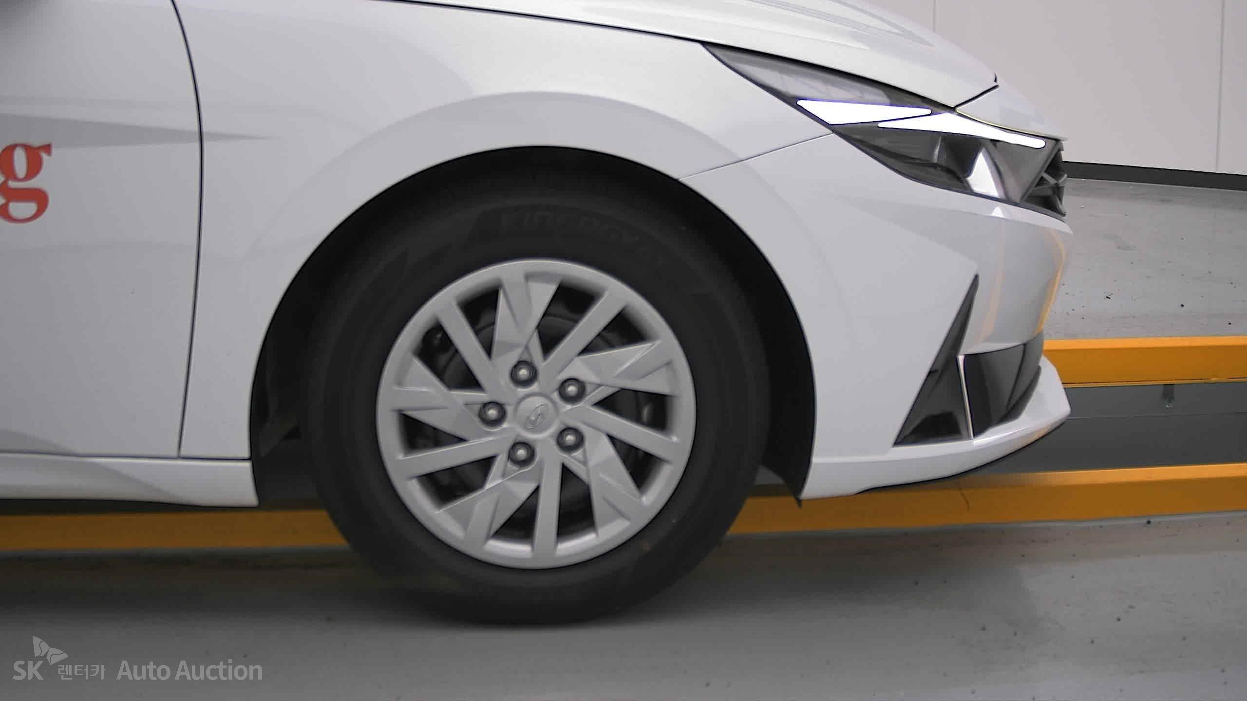 2021 - hyundai avante