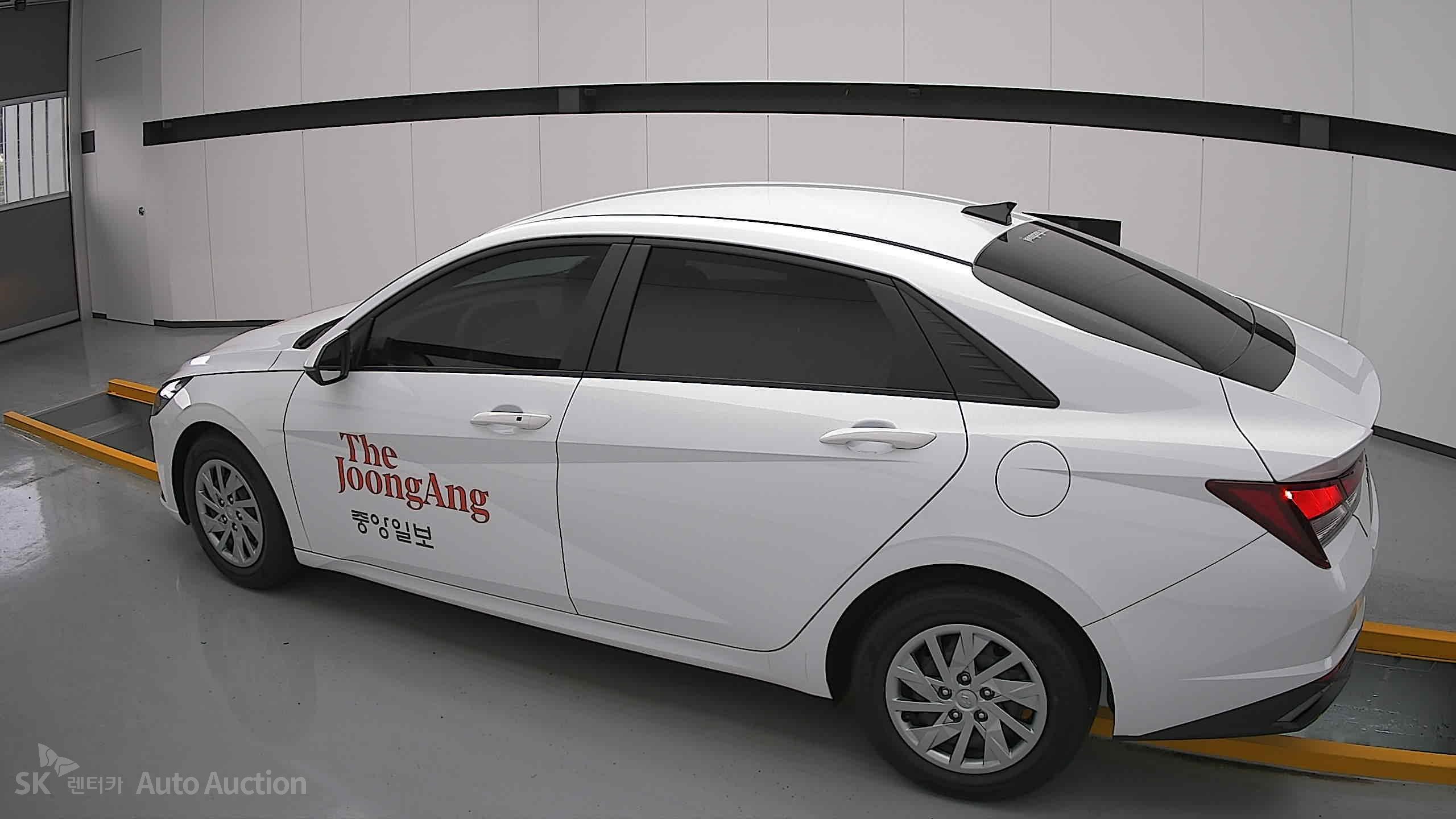 2021 - hyundai avante
