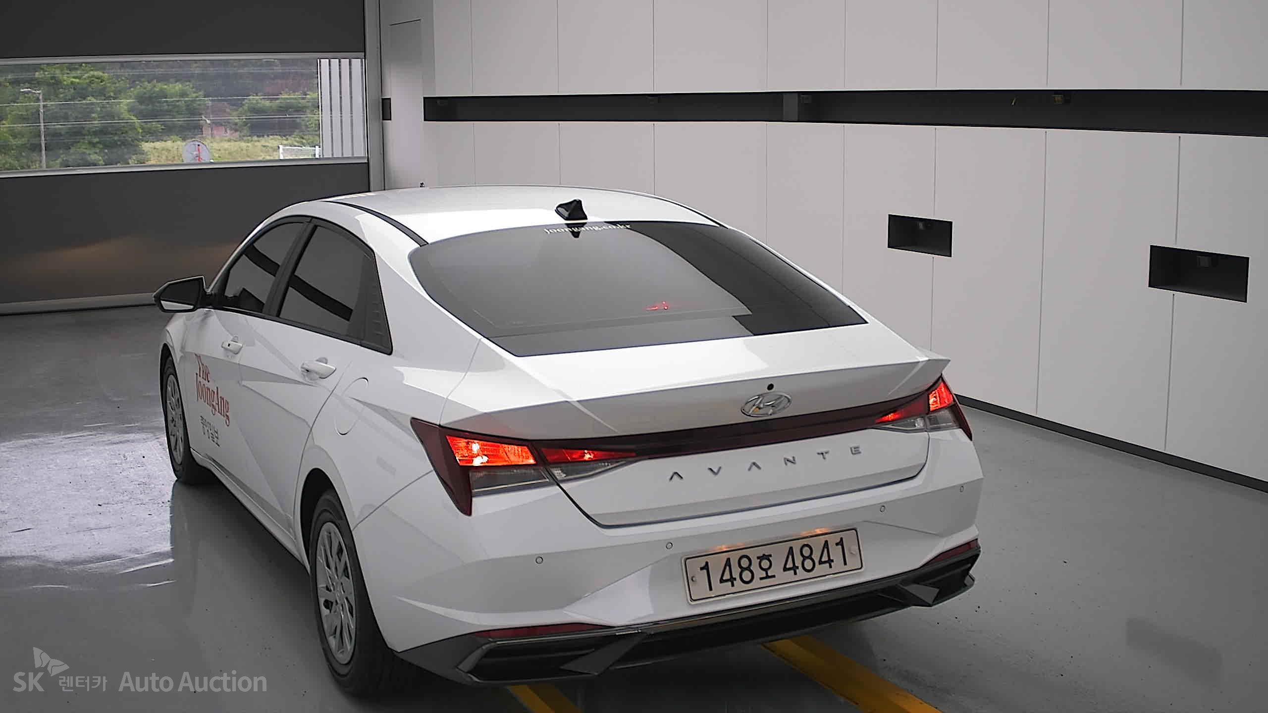 2021 - hyundai avante