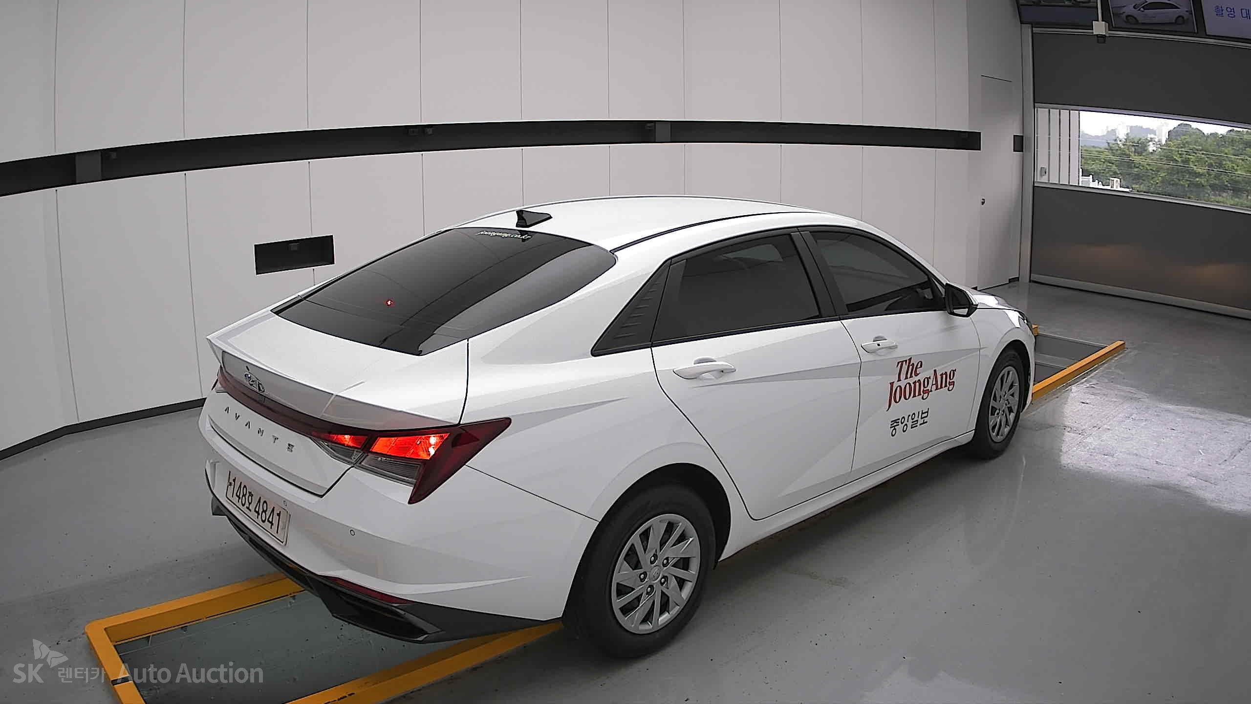 2021 - hyundai avante