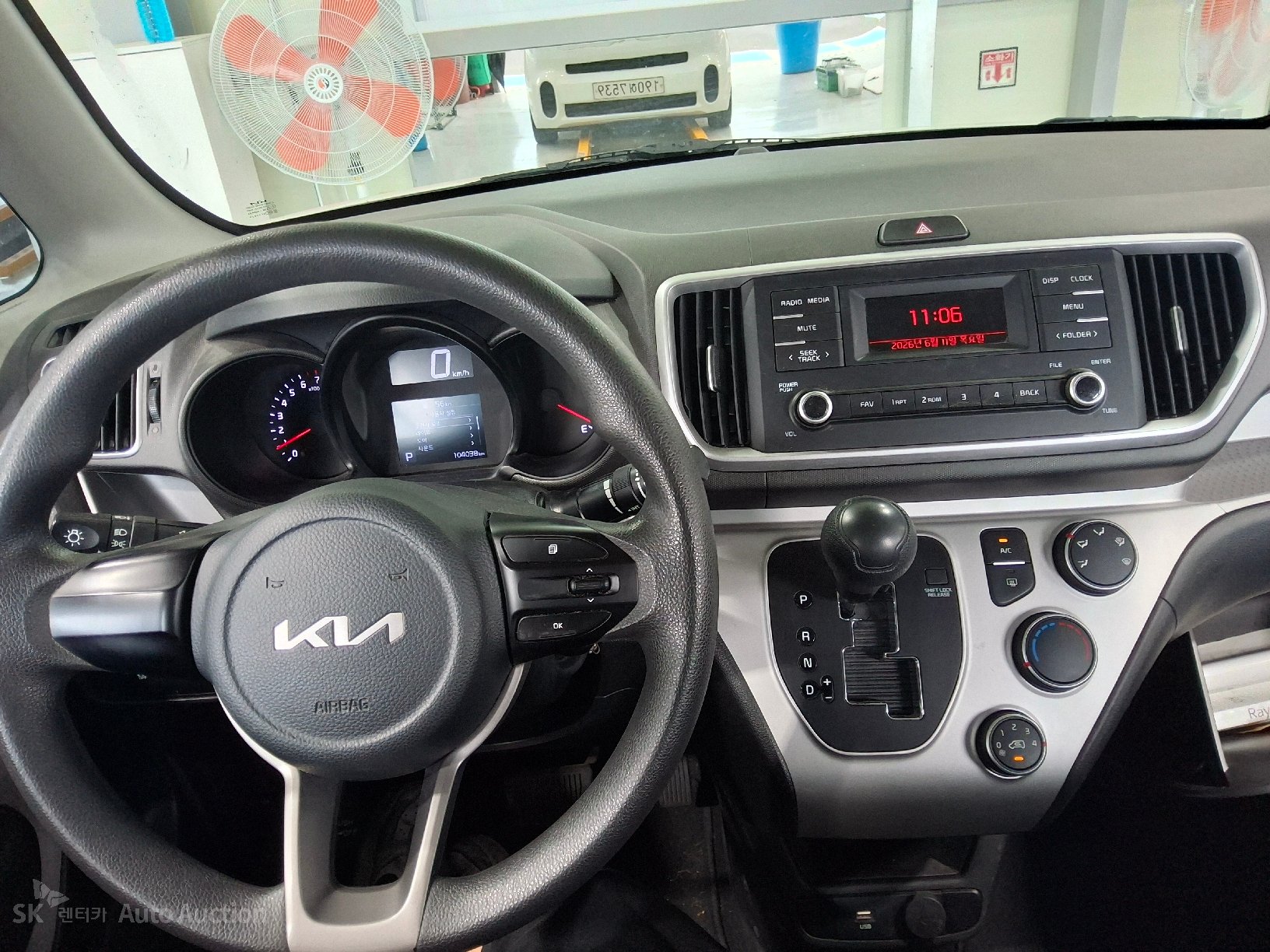 2022 - kia ray