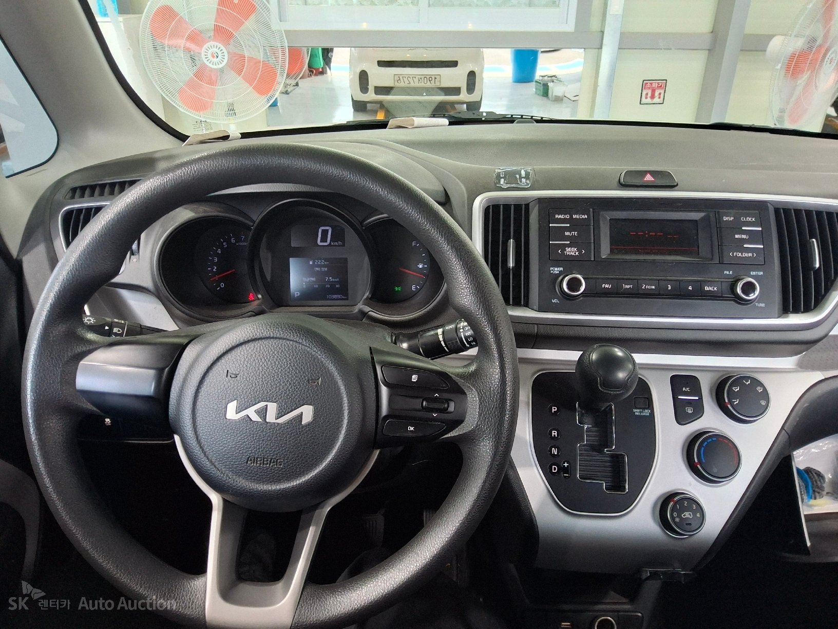 2022 - kia ray