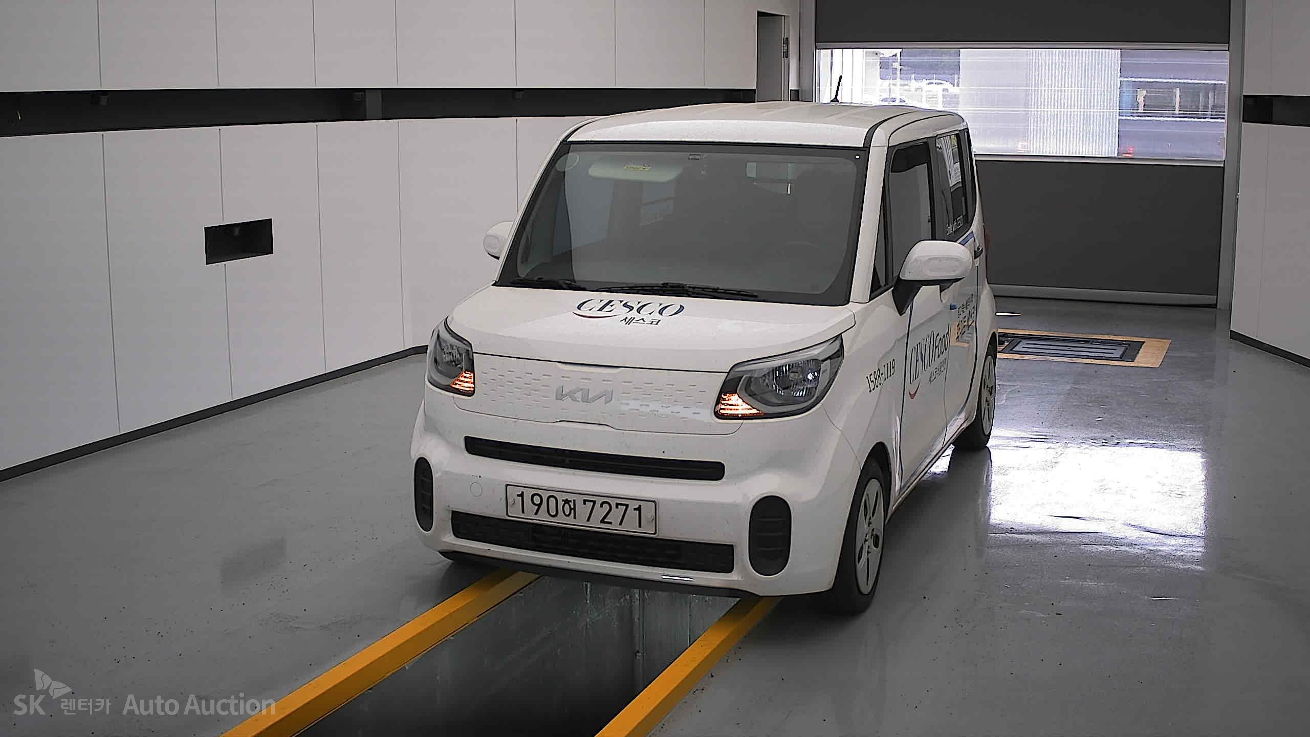 2022 - kia ray