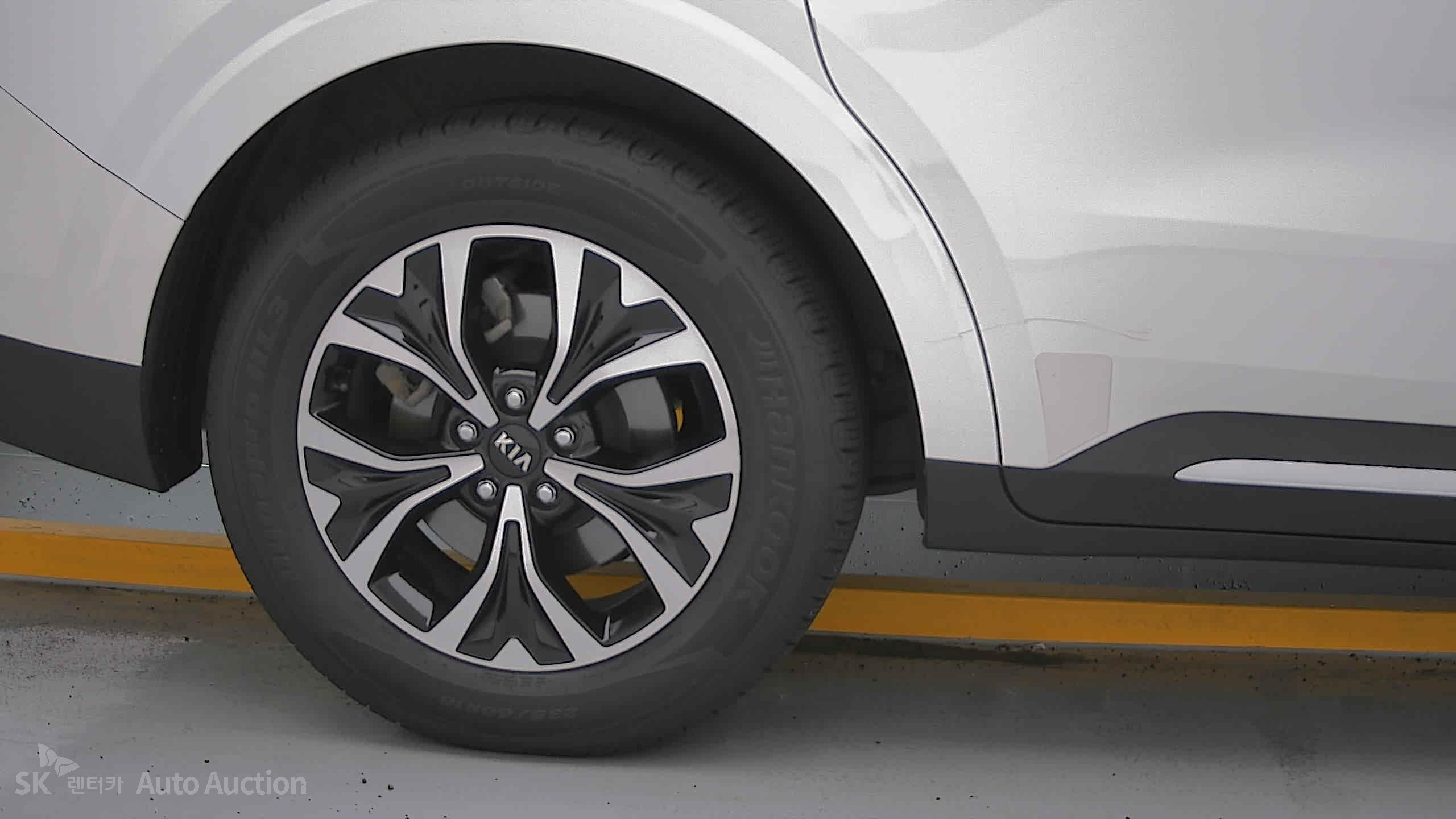 2021 - kia carnival