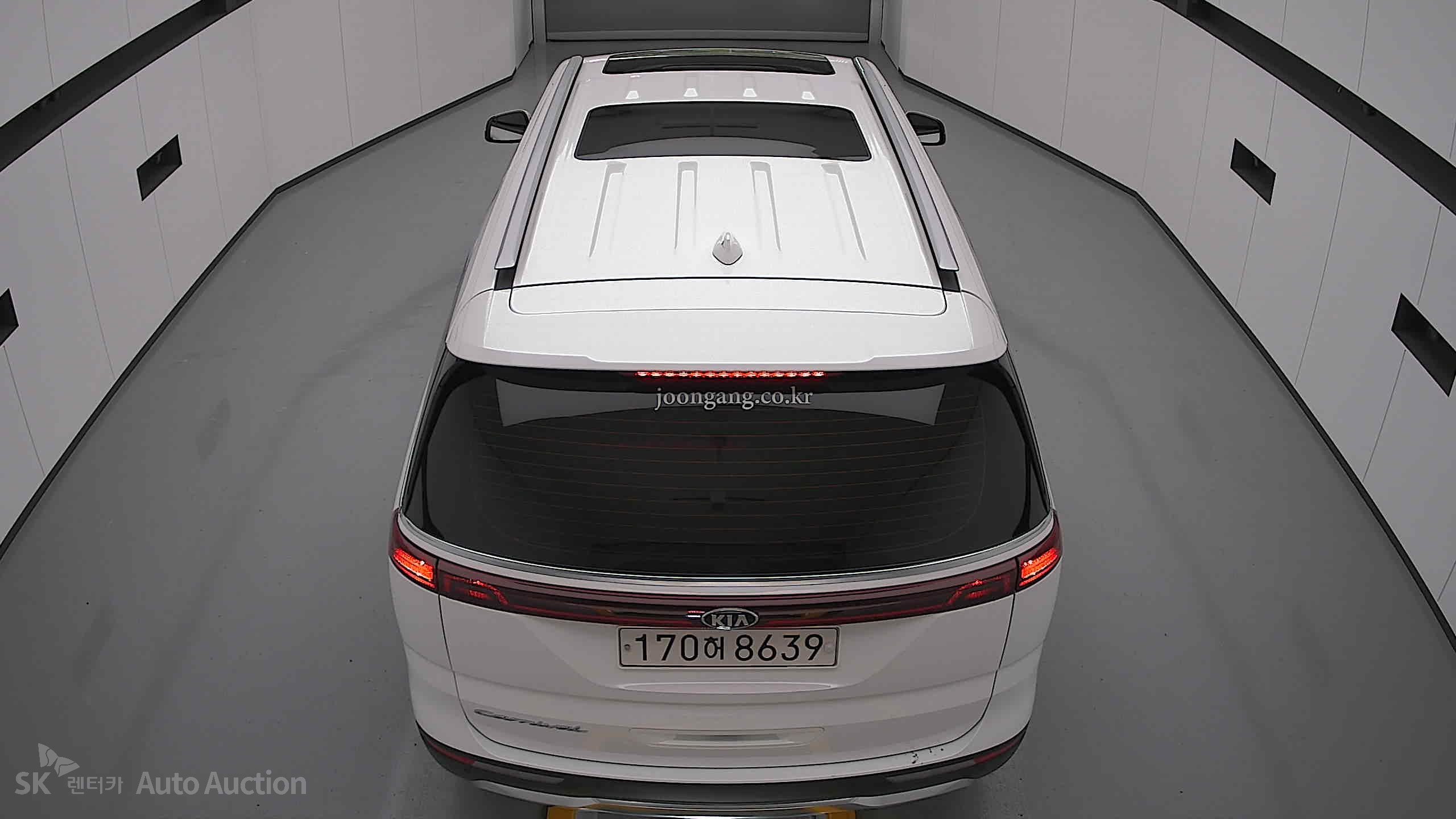 2021 - kia carnival
