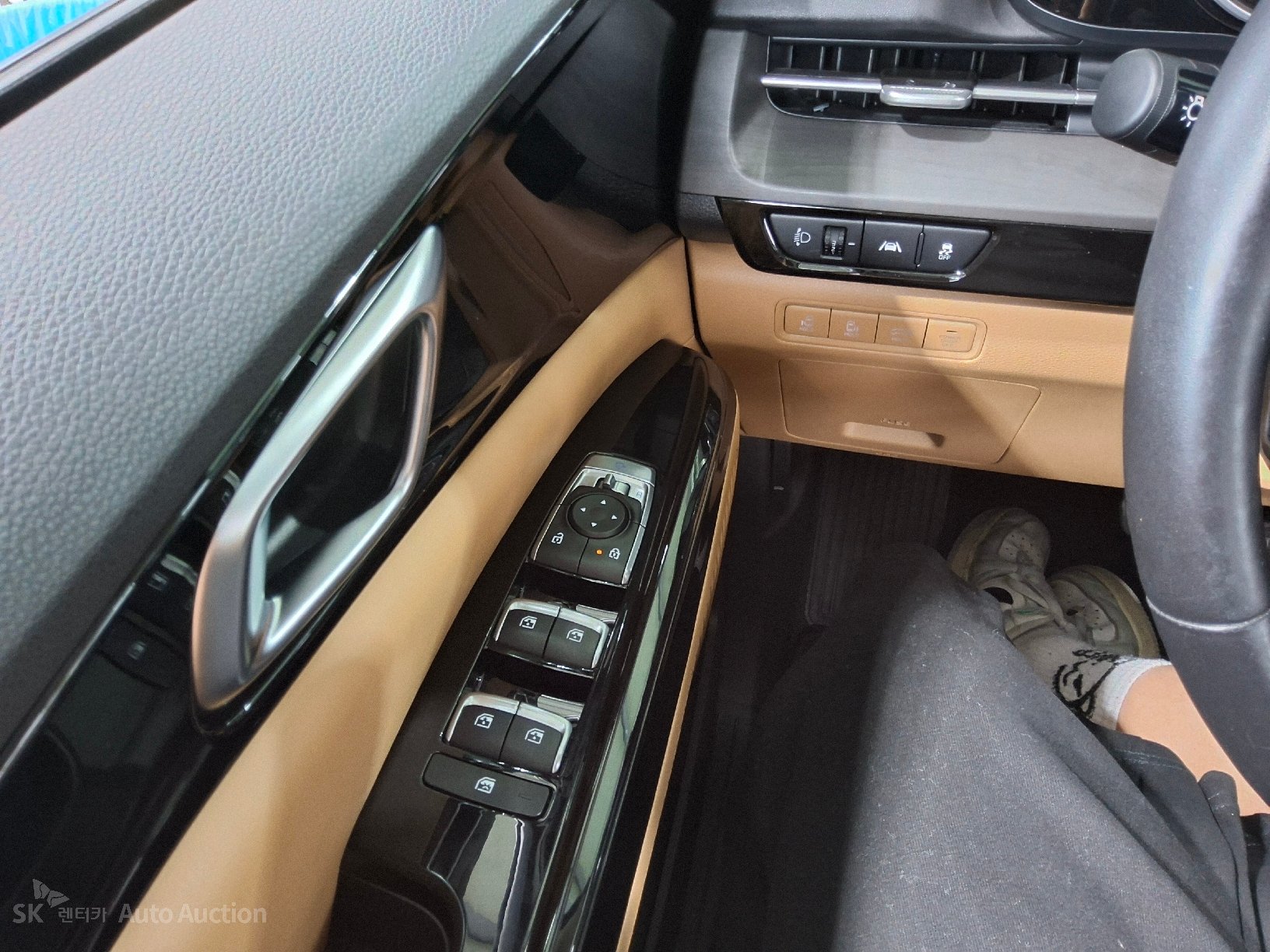 2021 - kia carnival