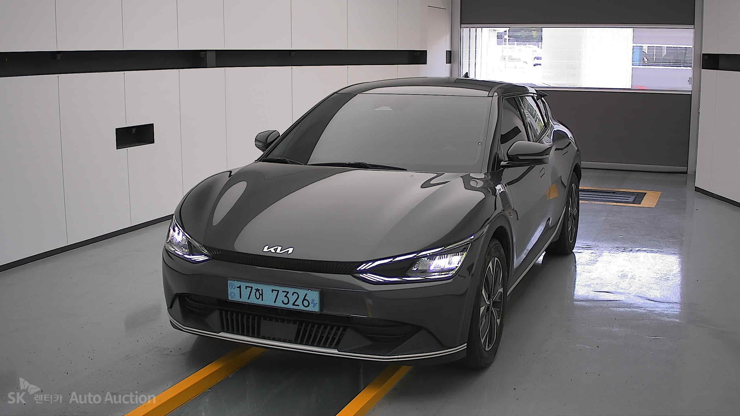 2022 - kia ev6